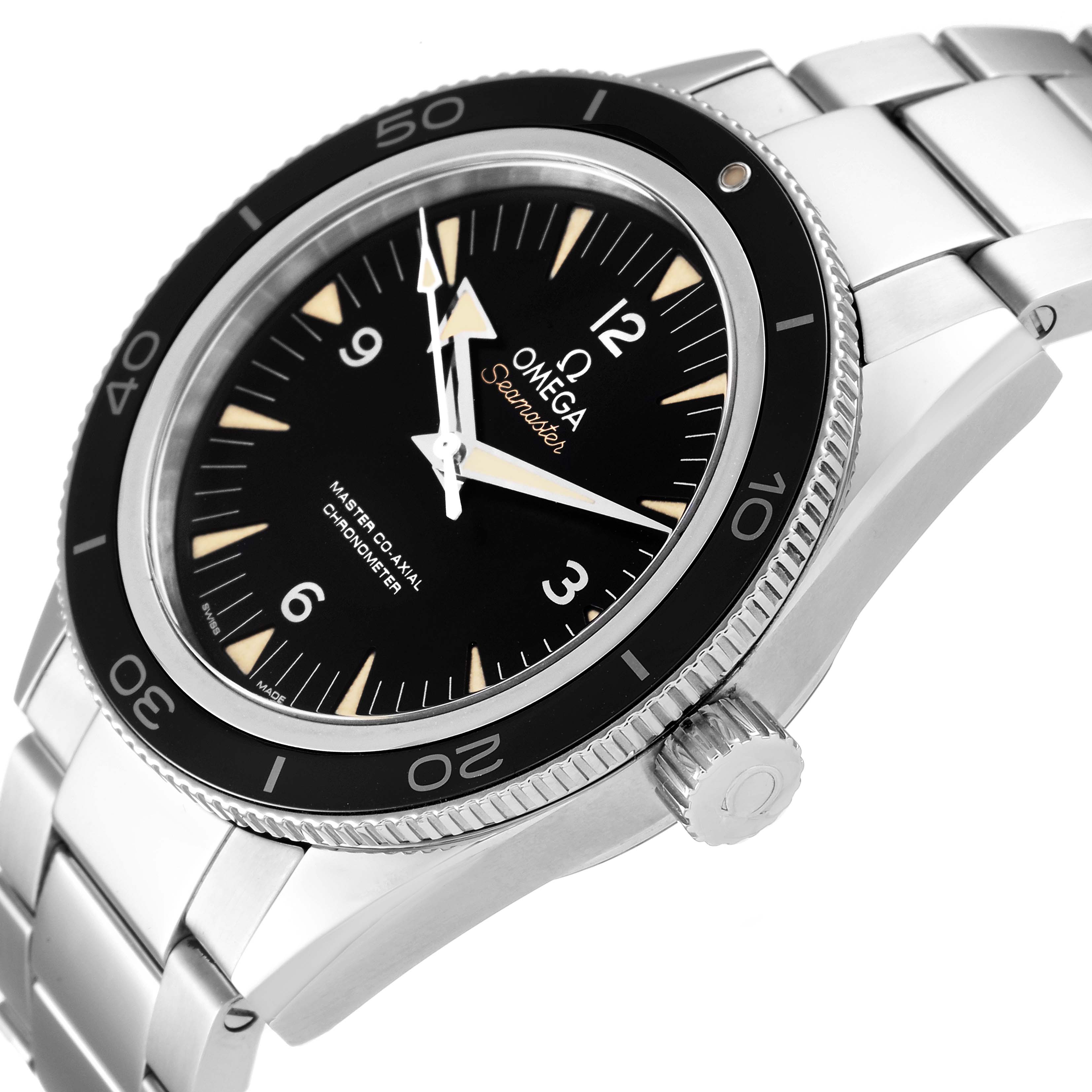 This image shows an angled view of an Omega Seamaster 233.30.41.21.01.001 Men
s Stainless Steel Black Dial 233.30.41.21.01.001 Men
s Stainless Steel Black Dial watch with a focus on its dial, bezel, and stainless steel bracelet.