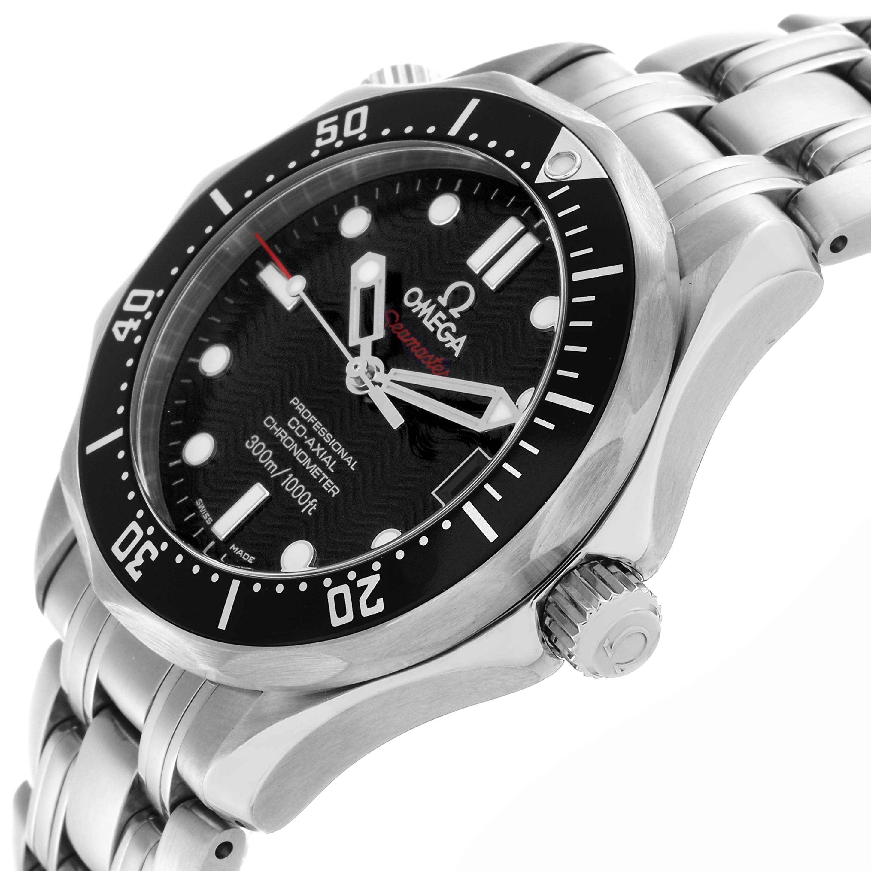 The Omega Seamaster 212.30.36.20.01.001 Men
s Stainless Steel Black Dial 212.30.36.20.01.001 Men
s Stainless Steel Black Dial watch shows a side angle highlighting the bezel, dial, hands, markers, and bracelet.