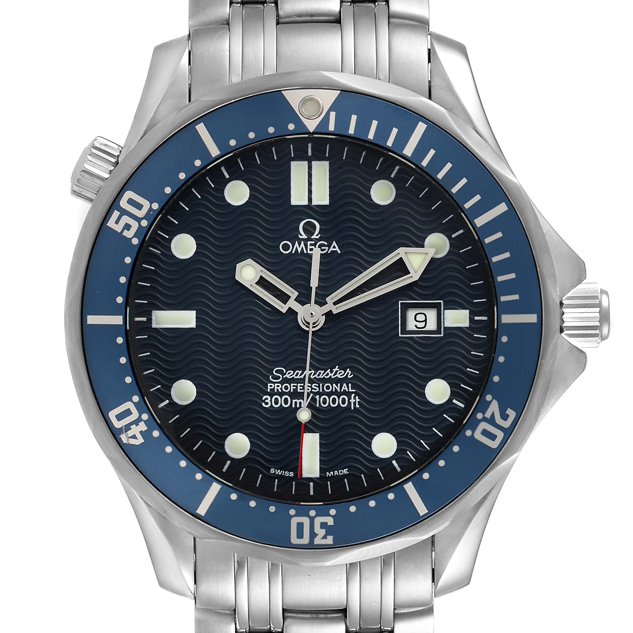 The image shows a front view of an Omega Seamaster 2541.80.00 Men
s Stainless Steel Blue Dial 2541.80.00 Men
s Stainless Steel Blue Dial watch, highlighting the blue dial, bezel, and metal bracelet.