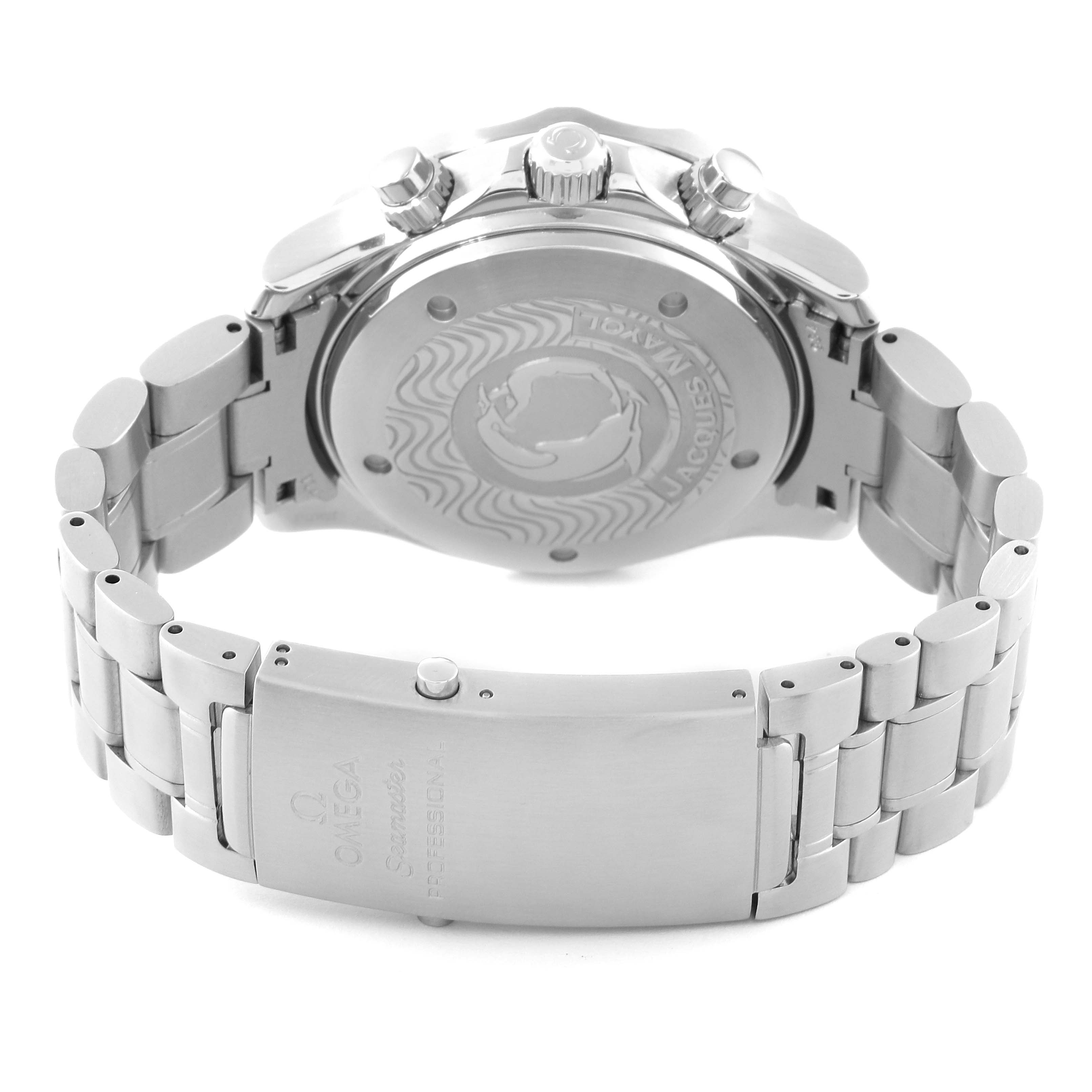 The image shows the back and bracelet of an Omega Seamaster 2595.50.00 Men's Stainless Steel Black Dial 2595.50.00 Men's Stainless Steel Black Dial watch, highlighting the clasp and case back.