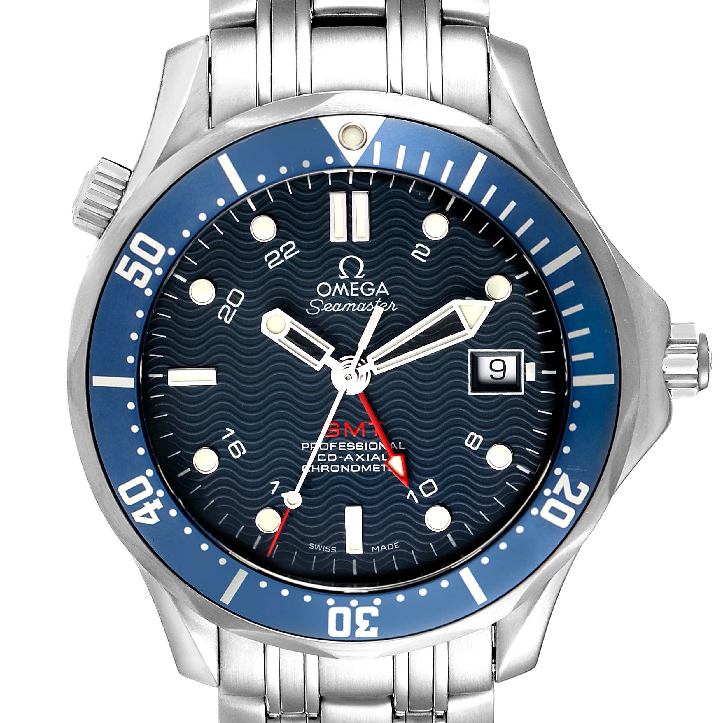 The image shows a front view of the Omega Seamaster 2535.80.00 Men
s Stainless Steel Blue Dial 2535.80.00 Men
s Stainless Steel Blue Dial watch face, bezel, and part of the metal bracelet.