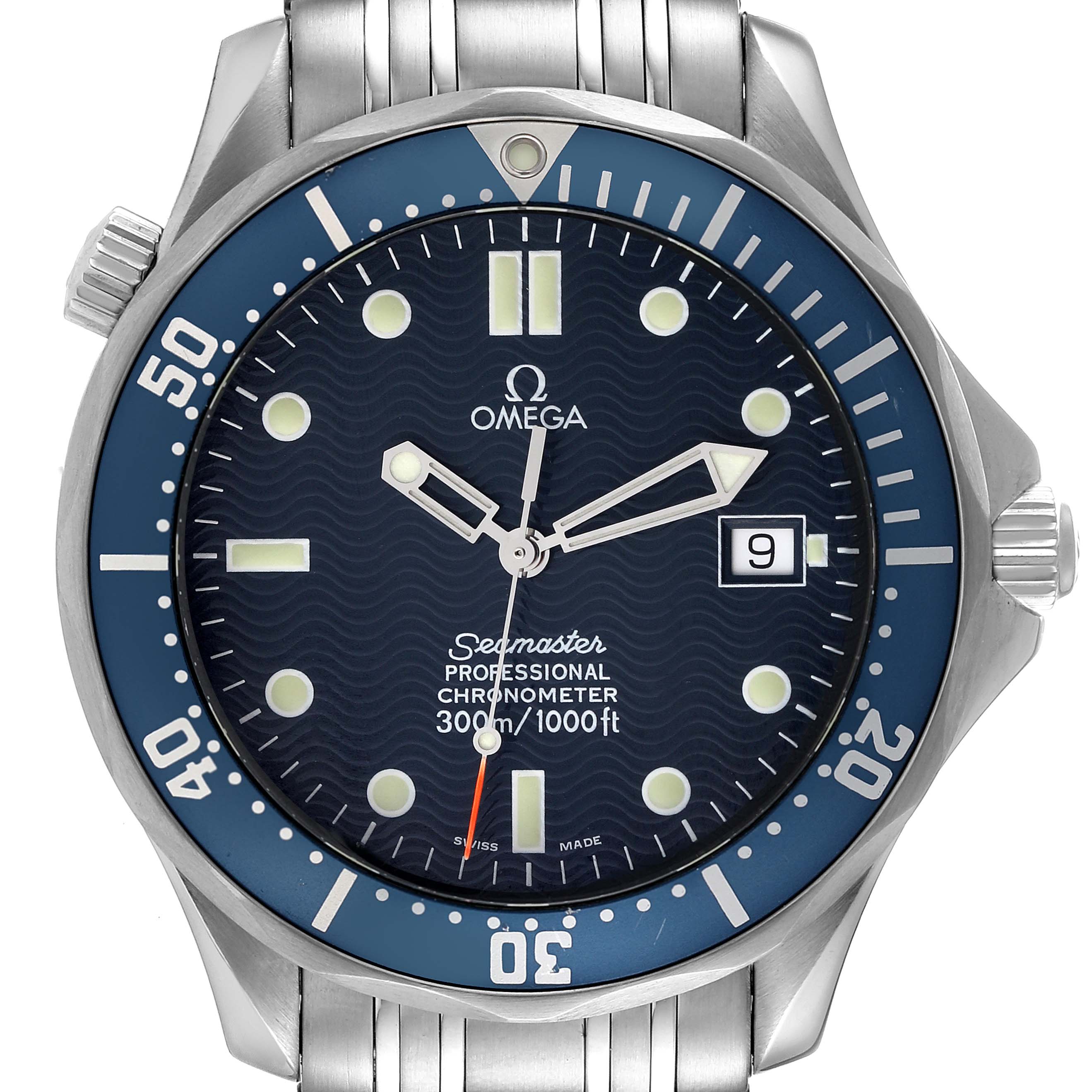 This image shows a front view of the dial and bezel of an Omega Seamaster 2531.80.00 Men's Stainless Steel Blue Dial 2531.80.00 Men's Stainless Steel Blue Dial watch, including the date display and part of the metal bracelet.