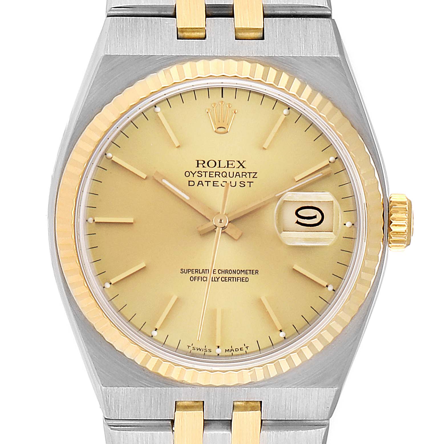 This top-down view of the Rolex Oysterquartz 17013 Men
s Steel and Gold (two tone) Champagne Dial 17013 Men
s Steel and Gold (two tone) Champagne Dial model shows the dial, bezel, crown, and part of the bracelet.