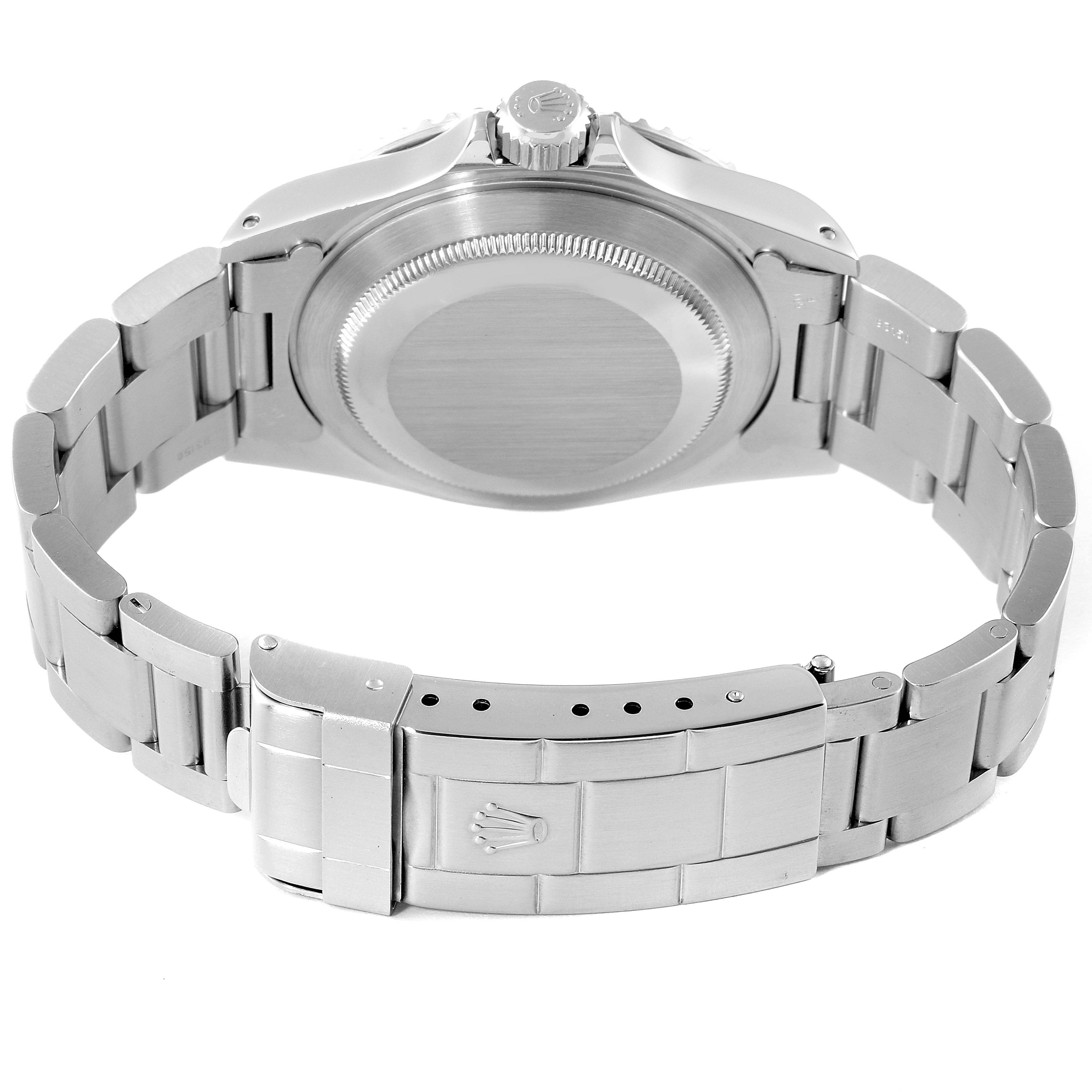 This image shows the back and clasp of a Rolex Submariner 14060M Men
s Stainless Steel Black Dial 14060M Men
s Stainless Steel Black Dial, highlighting the case back and Oyster bracelet.