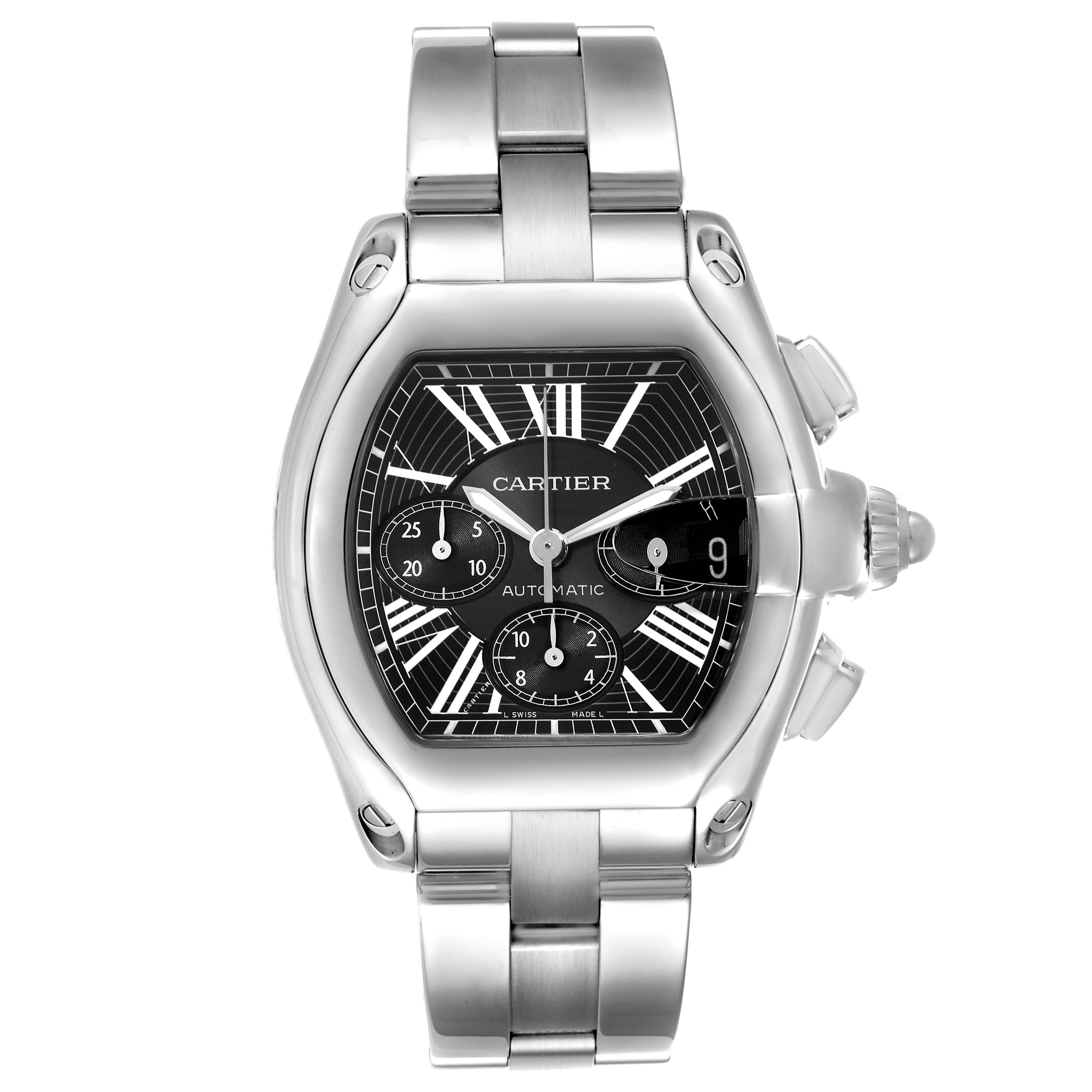The Cartier Roadster W62020X6 Men
s Stainless Steel Black Dial W62020X6 Men
s Stainless Steel Black Dial watch is shown from the front, highlighting its face, dial, and metal bracelet.