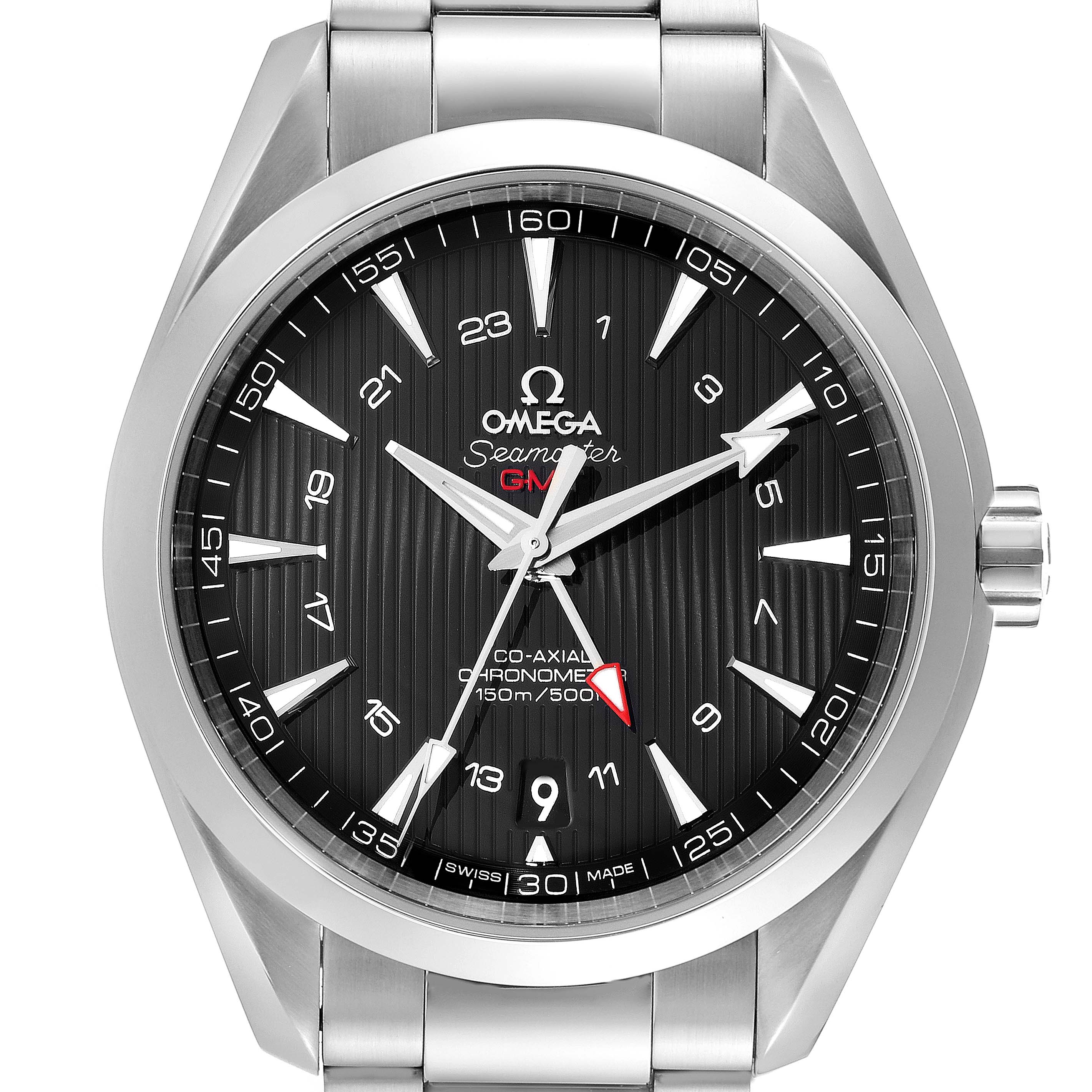 This is the front view of the Omega Aqua Terra 231.10.43.22.01.001 Men's Stainless Steel Black Dial 231.10.43.22.01.001 Men's Stainless Steel Black Dial model showcasing its face and stainless steel bracelet.