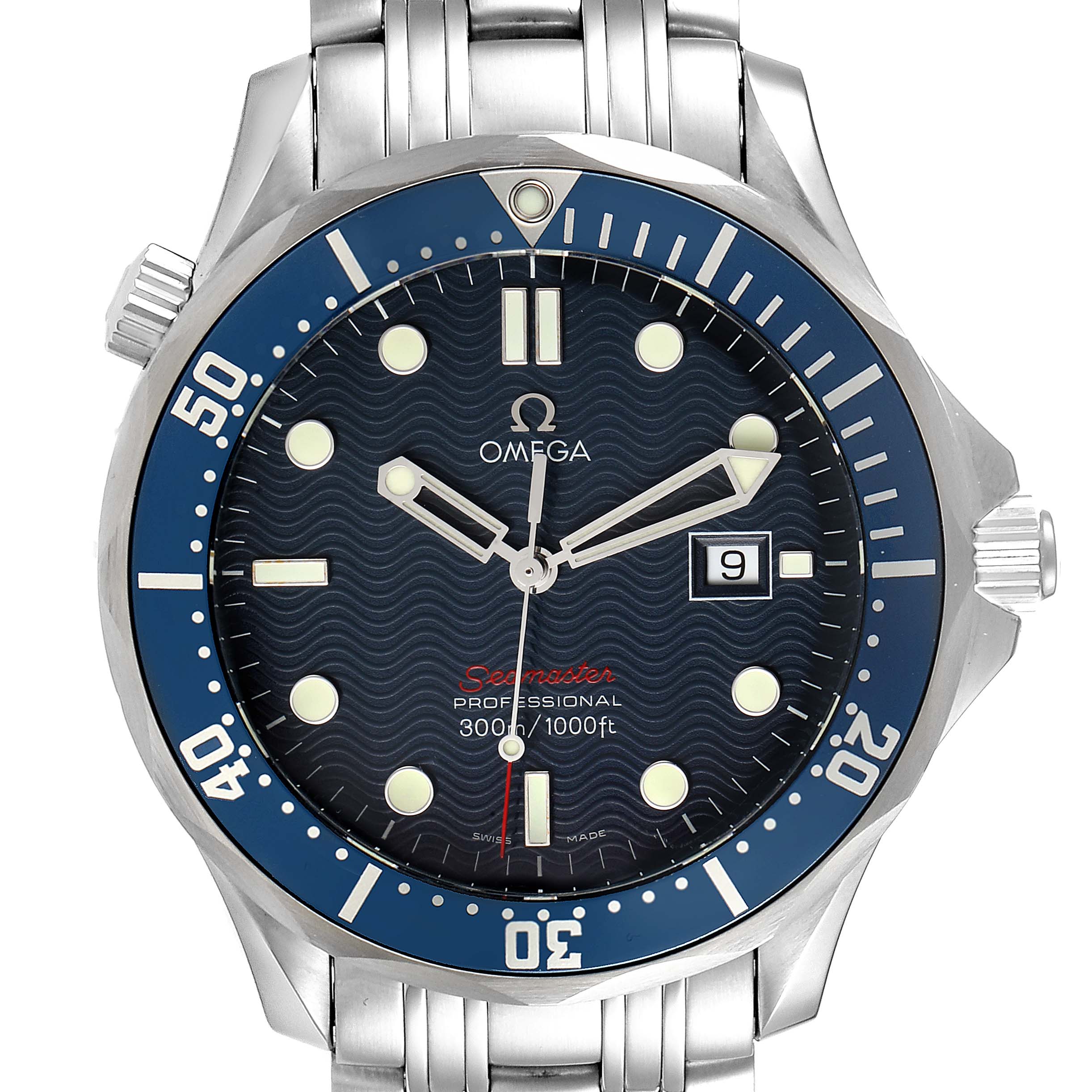 This image shows the front view of an Omega Seamaster 2221.80.00 Men
s Stainless Steel Blue Dial 2221.80.00 Men
s Stainless Steel Blue Dial watch, highlighting its dial, bezel, hands, and bracelet.