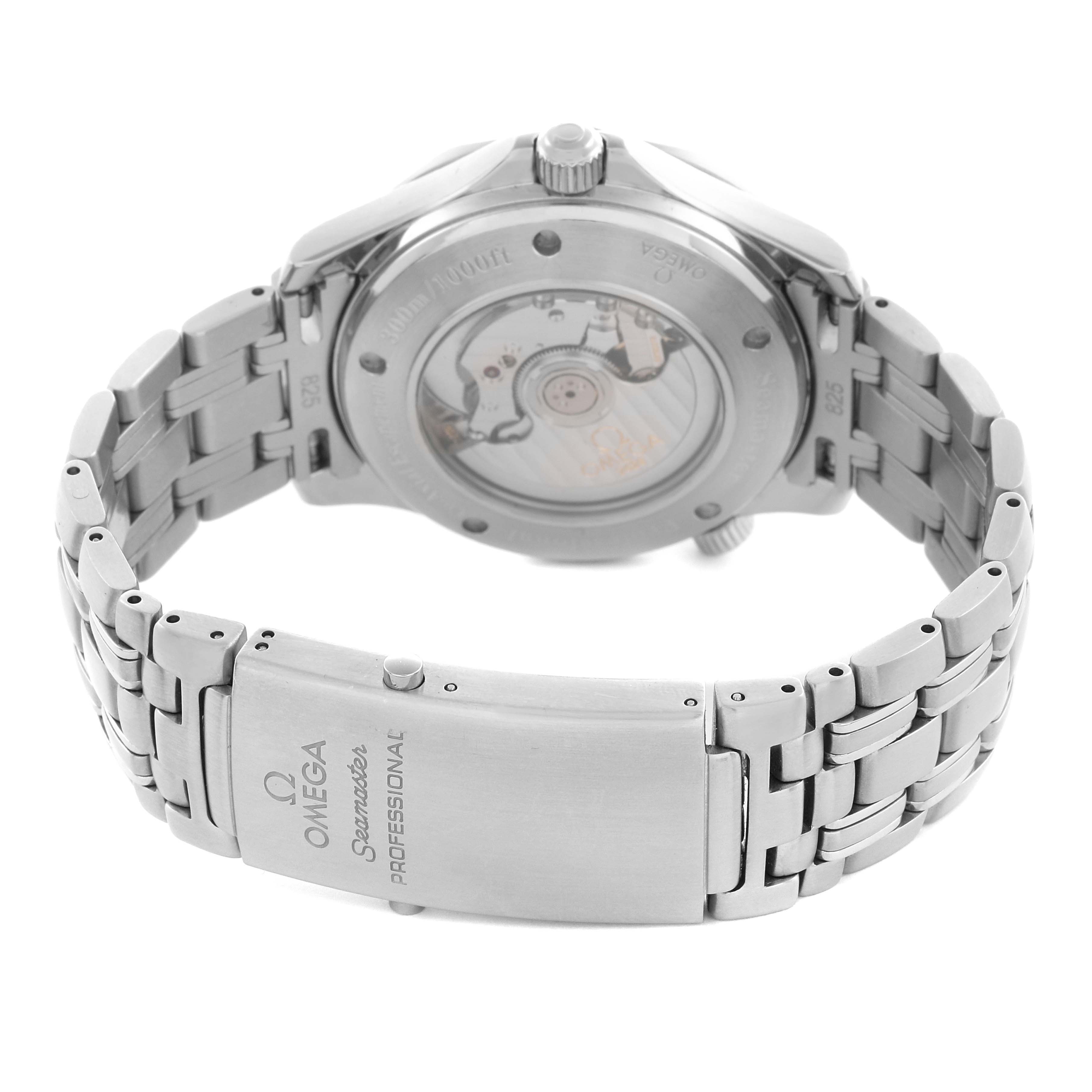 The image shows the back view of the Omega Seamaster 2535.80.00 Men
s Stainless Steel Blue Dial 2535.80.00 Men
s Stainless Steel Blue Dial, highlighting the movement through the case back and its metal bracelet.