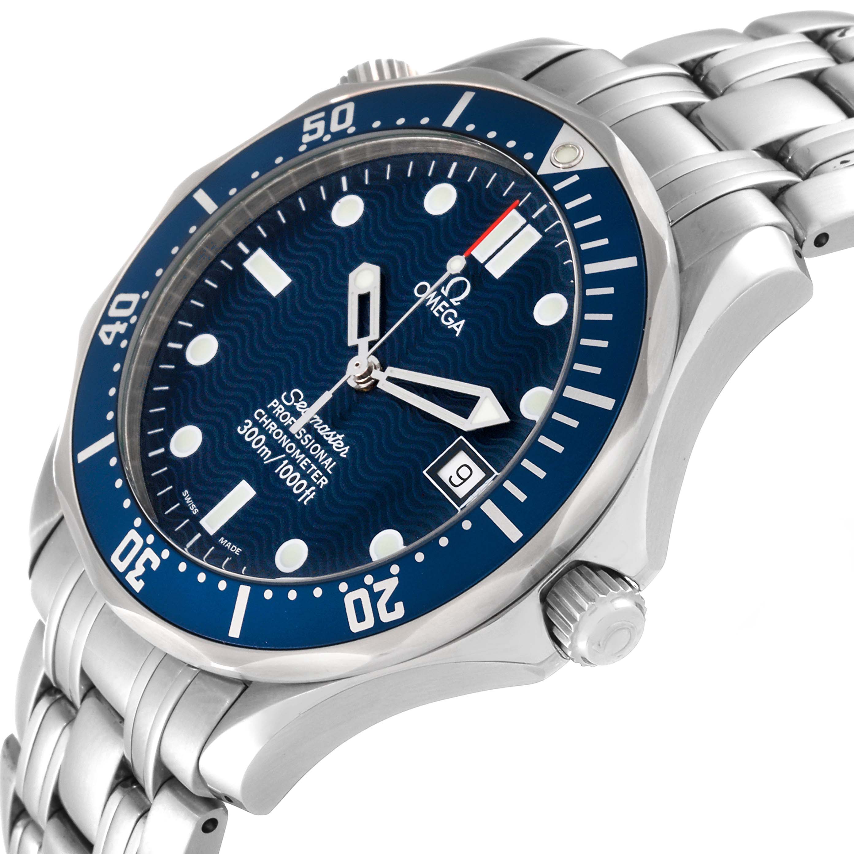 The image shows a close-up angle of the Omega Seamaster 2531.80.00 Men
s Stainless Steel Blue Dial 2531.80.00 Men
s Stainless Steel Blue Dial watch, highlighting the dial, bezel, crown, and bracelet.