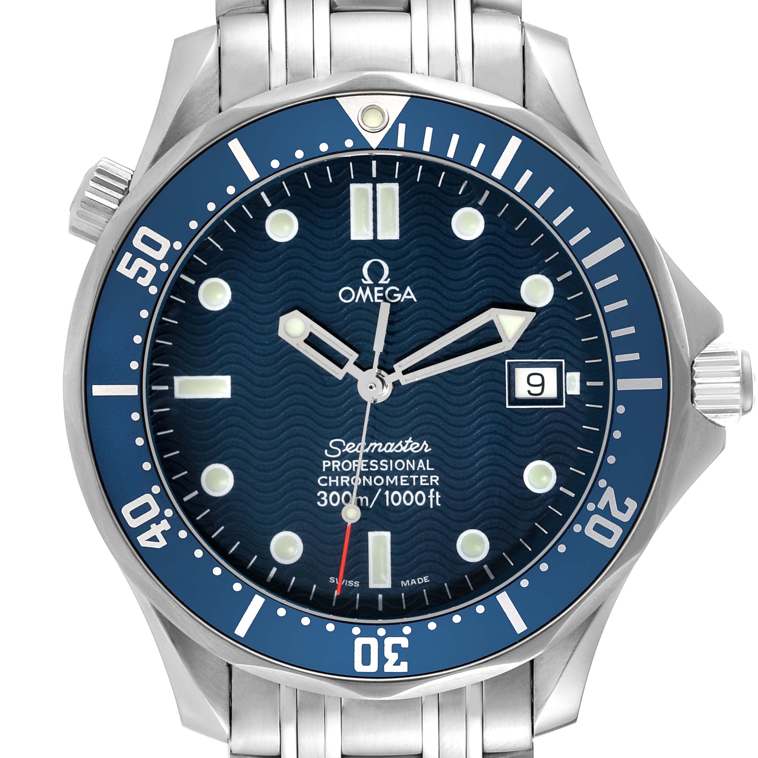 The image shows a close-up of the Omega Seamaster 2531.80.00 Men
s Stainless Steel Blue Dial 2531.80.00 Men
s Stainless Steel Blue Dial watch from the front, highlighting its face, bezel, and part of the bracelet.