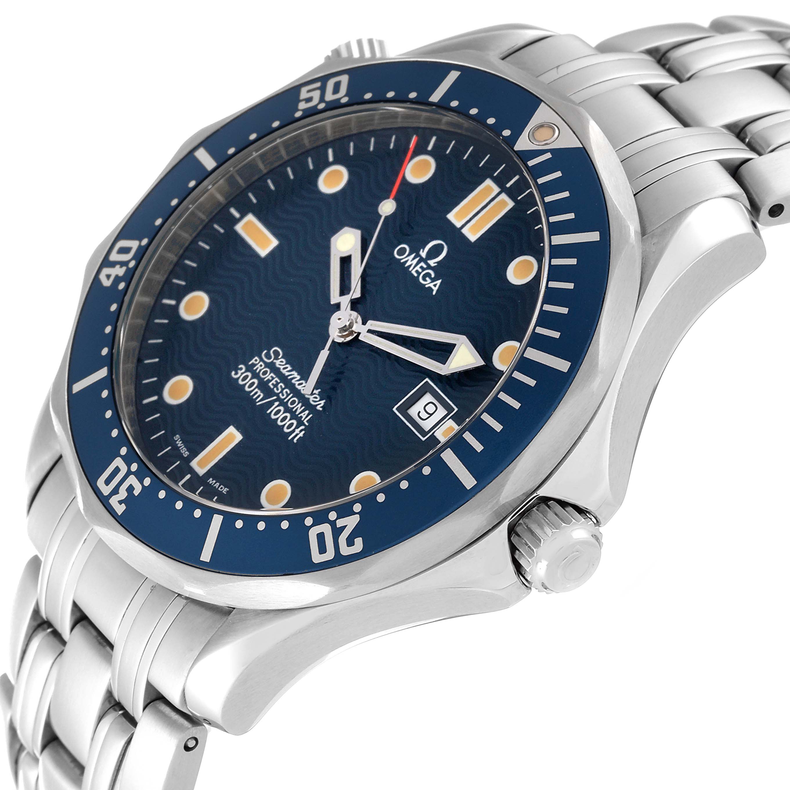 The image shows the face, bezel, and partial bracelet of an Omega Seamaster 2541.80.00 Men's Stainless Steel Blue Dial 2541.80.00 Men's Stainless Steel Blue Dial watch, angled slightly from the front-left.