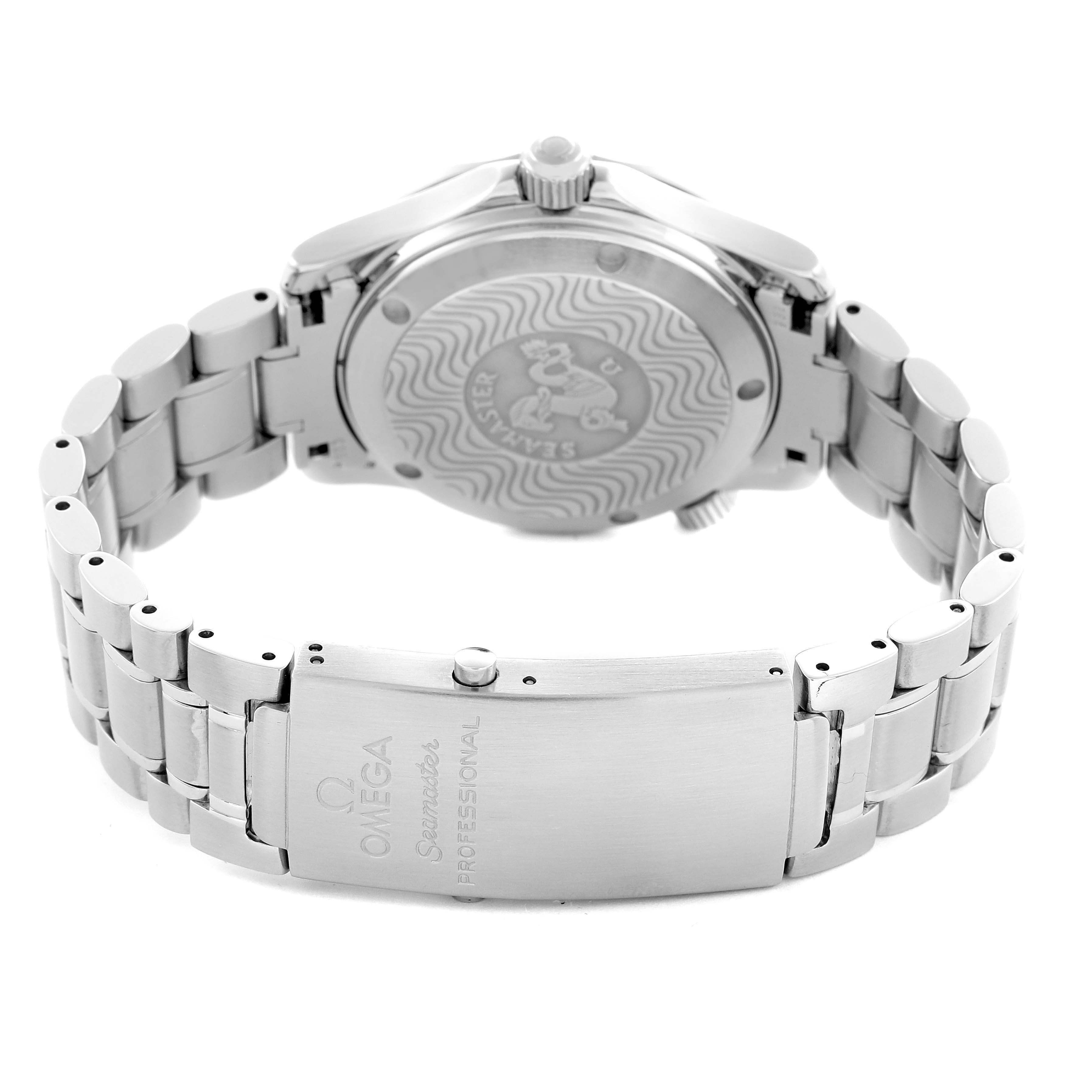 The image shows the back of the Omega Seamaster 2252.50.00 Men
s Stainless Steel Black Dial 2252.50.00 Men
s Stainless Steel Black Dial, focusing on the clasp and case back.