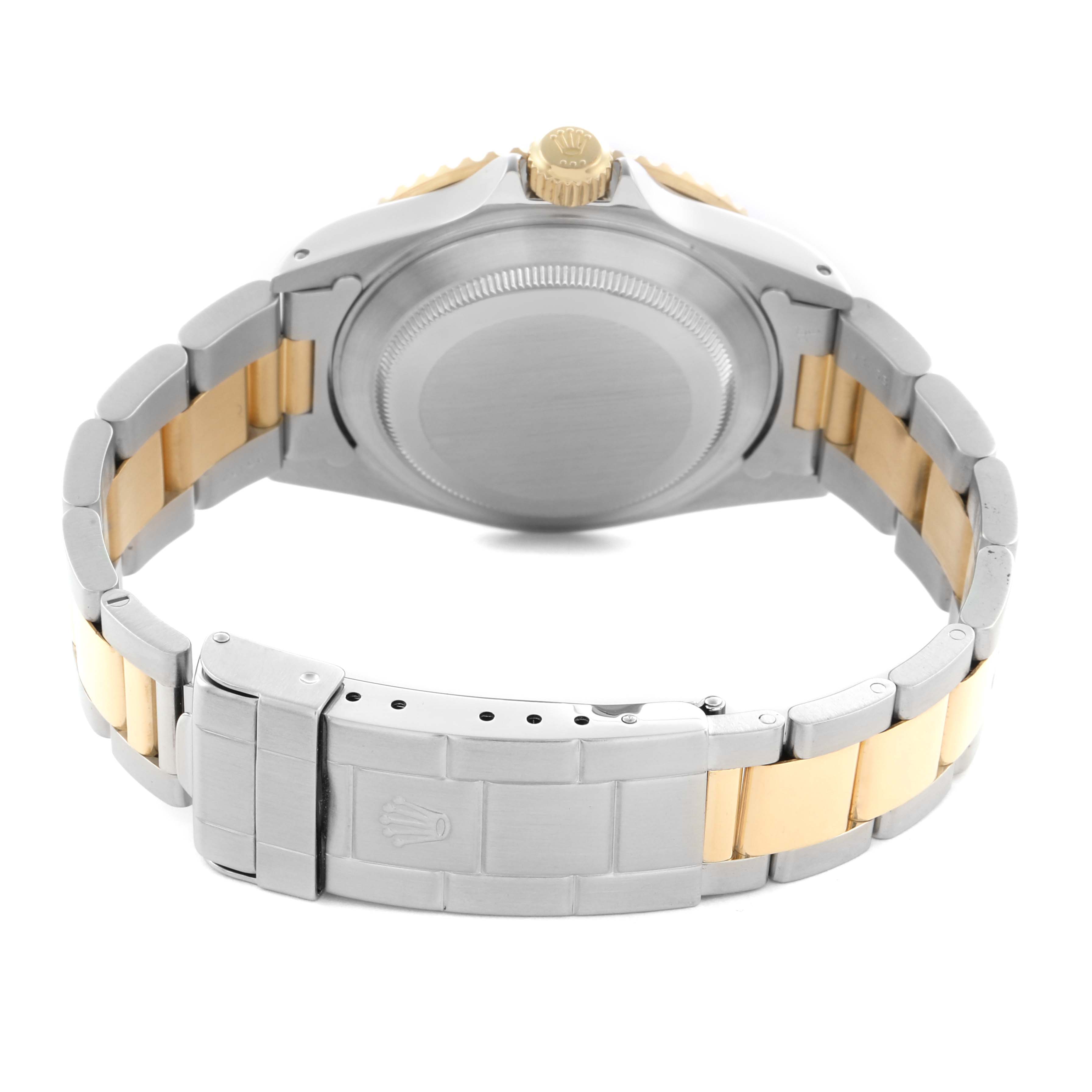 The image shows the back case and bracelet of a Rolex Submariner 16613 Men
s Steel and Gold (two tone) Black Dial 16613 Men
s Steel and Gold (two tone) Black Dial, displaying the two-tone metal links and clasp.