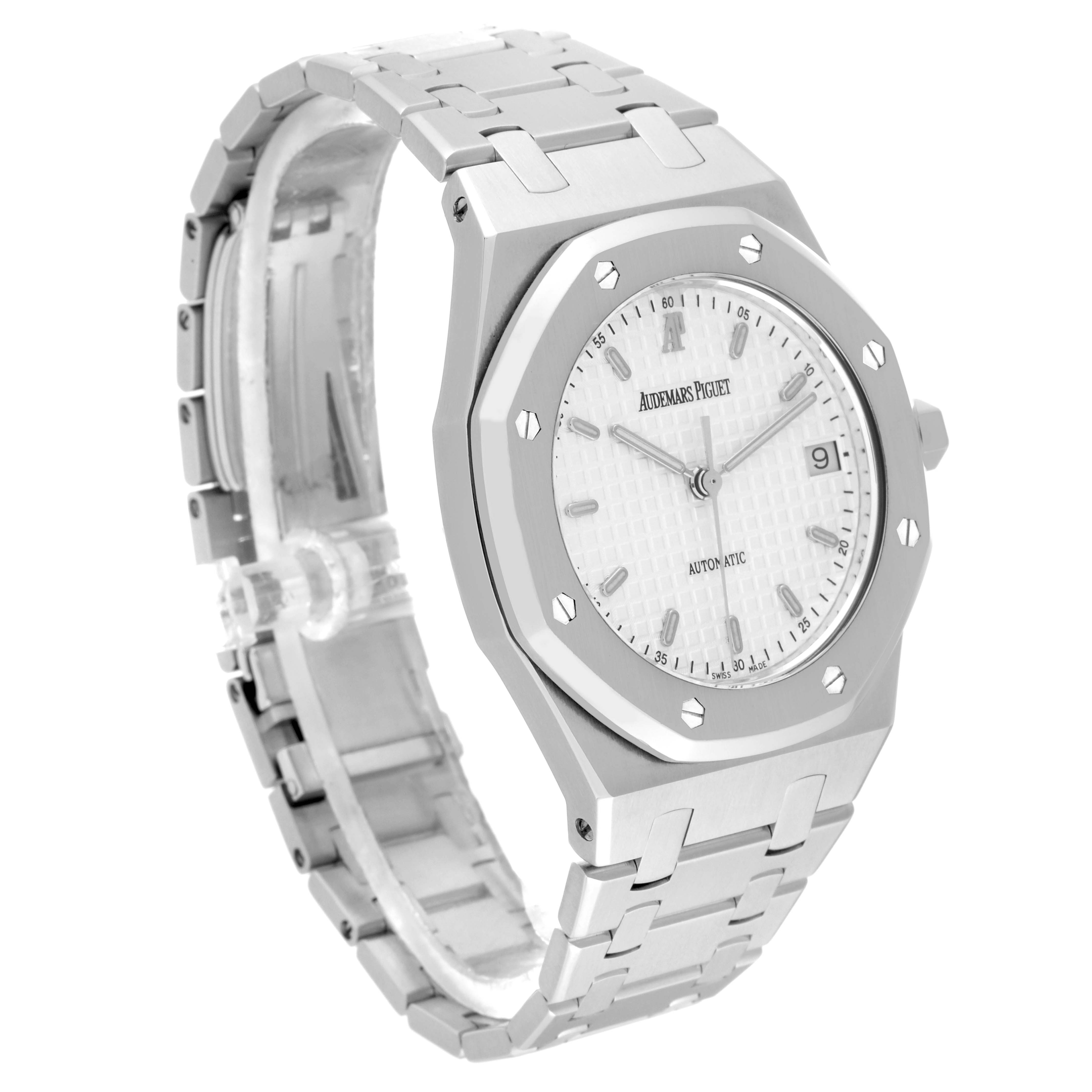 This image shows a side angle of an Audemars Piguet Royal Oak 14790ST Men
s Stainless Steel Silver Dial 14790ST Men
s Stainless Steel Silver Dial, displaying its face, bracelet, and clasp.