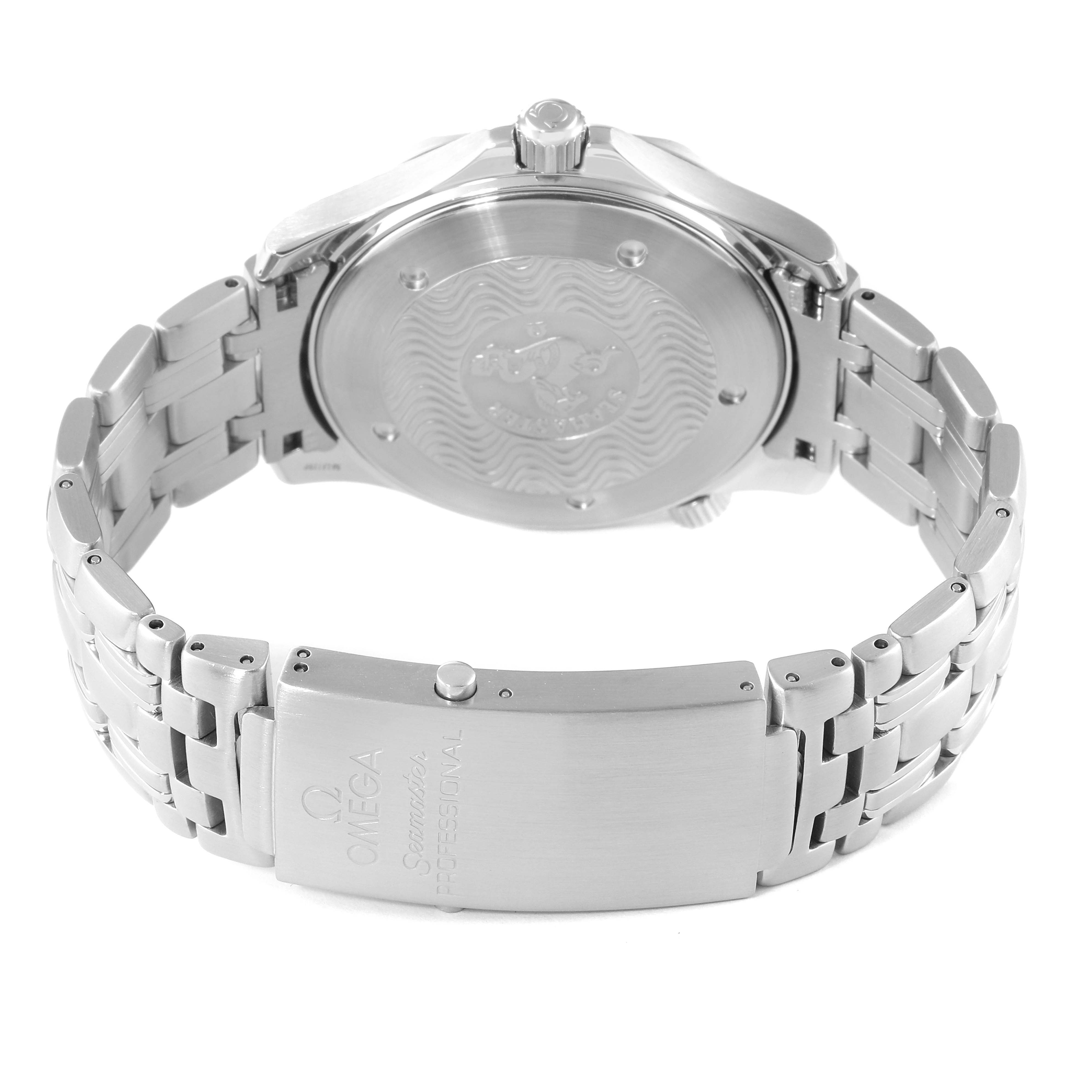 The image shows the back view of an Omega Seamaster 2542.80.00 Men's Stainless Steel Blue Dial 2542.80.00 Men's Stainless Steel Blue Dial watch, highlighting the case back, bracelet, and clasp.