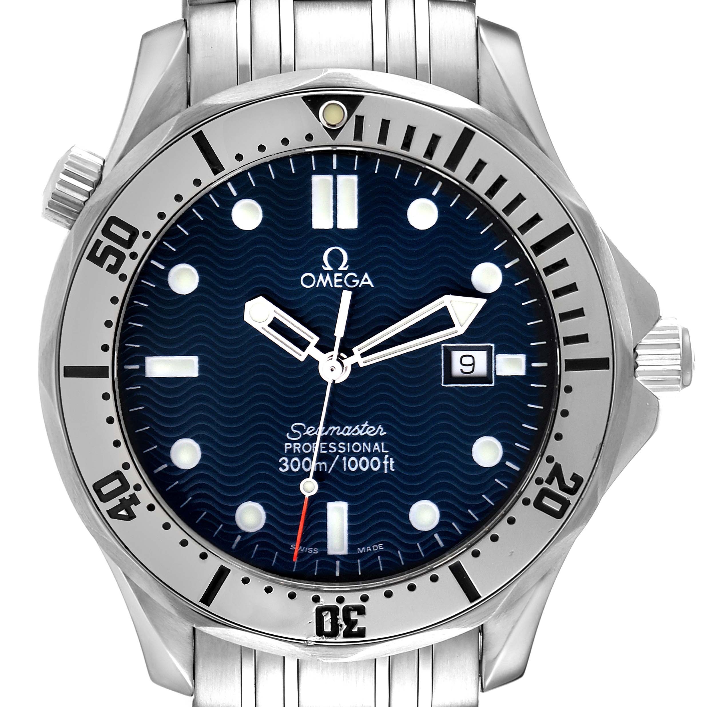 The image shows a front view of the Omega Seamaster 2542.80.00 Men's Stainless Steel Blue Dial 2542.80.00 Men's Stainless Steel Blue Dial model watch, highlighting its face, bezel, and part of the strap.