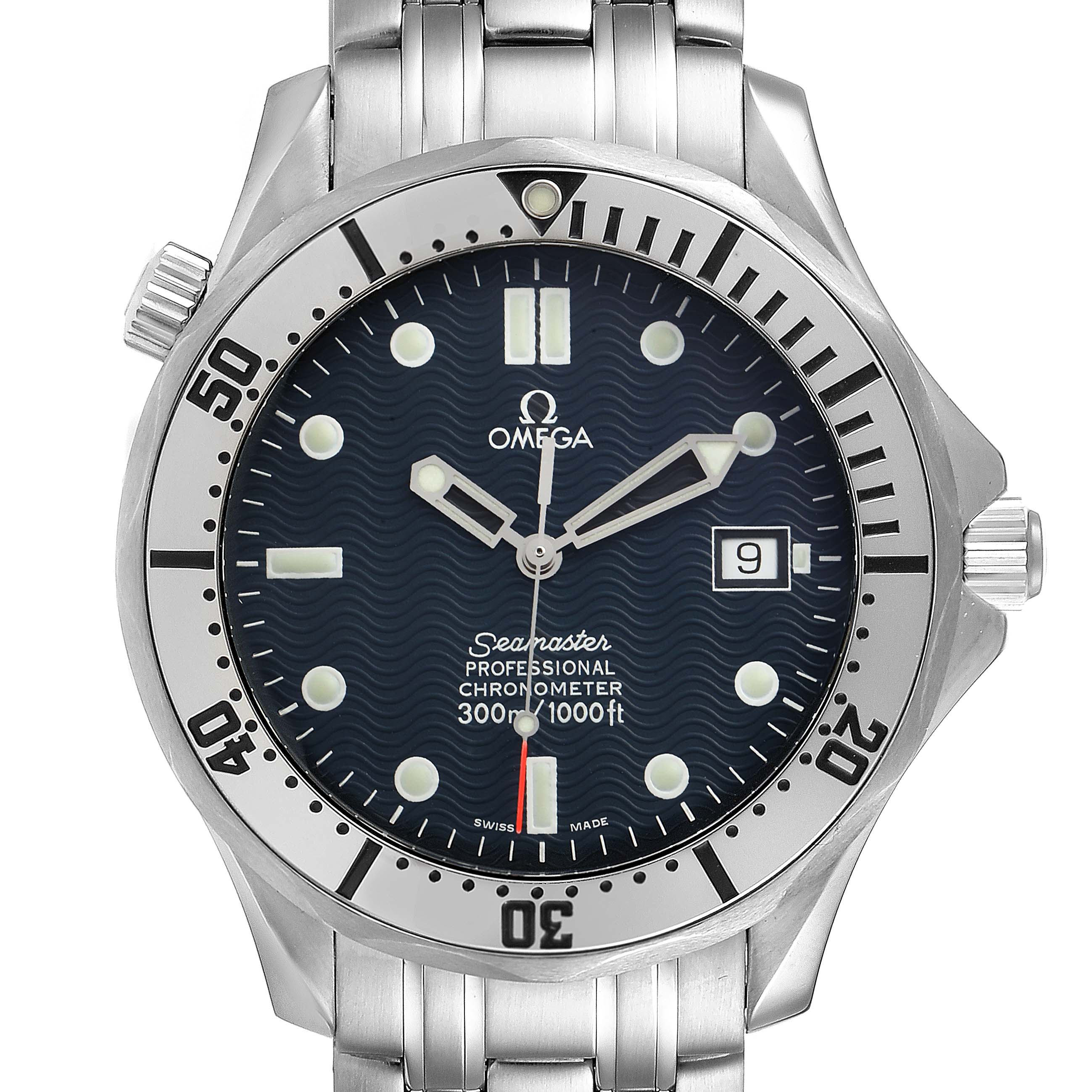 The image shows a frontal view of the Omega Seamaster 2532.80.00 Men
s Stainless Steel Blue Dial 2532.80.00 Men
s Stainless Steel Blue Dial watch, highlighting its dial, bezel, bracelet, and the date window.