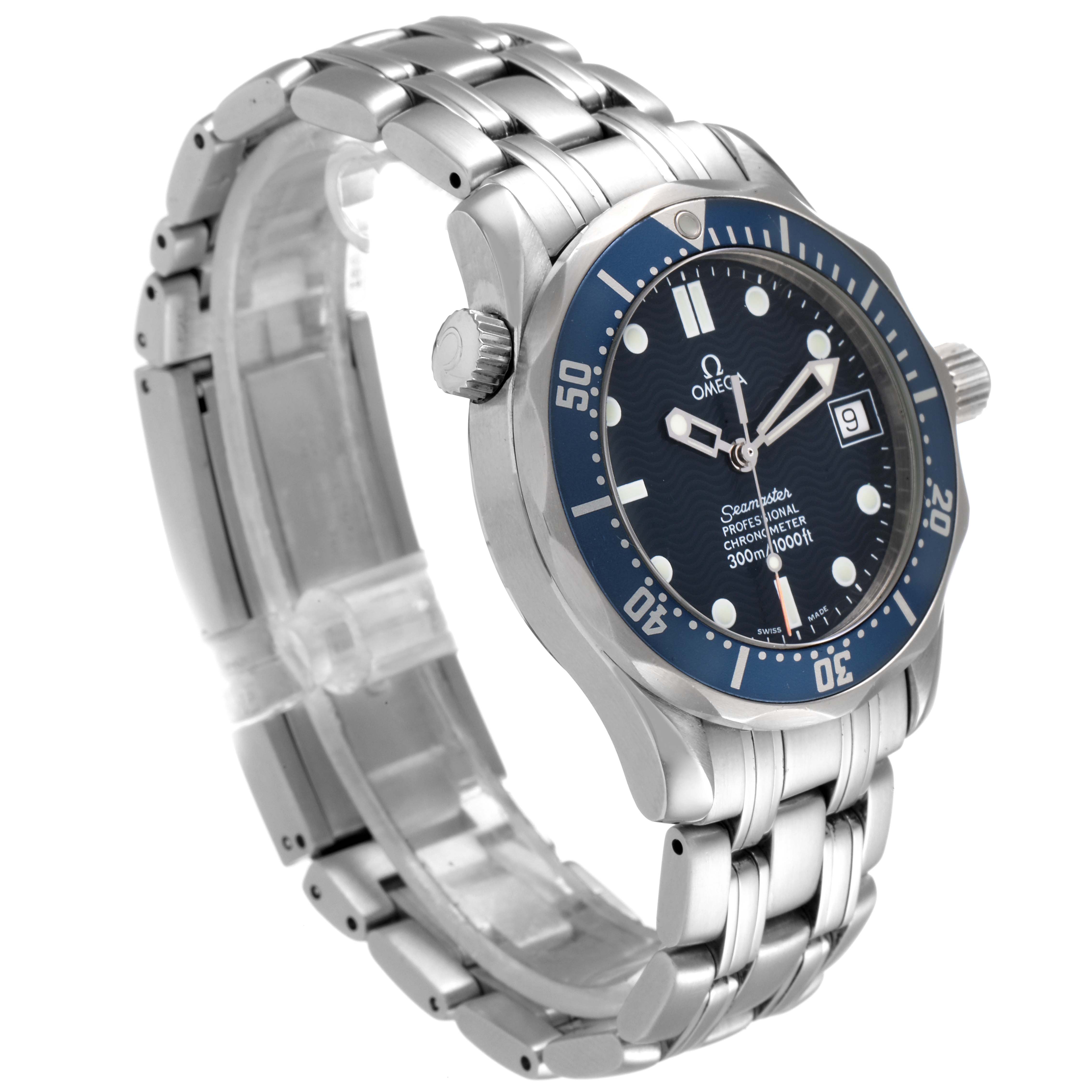 The image shows a side and front angled view of the Omega Seamaster 2551.80.00 Men
s Stainless Steel Blue Dial 2551.80.00 Men
s Stainless Steel Blue Dial watch, highlighting its bezel, dial, and bracelet.