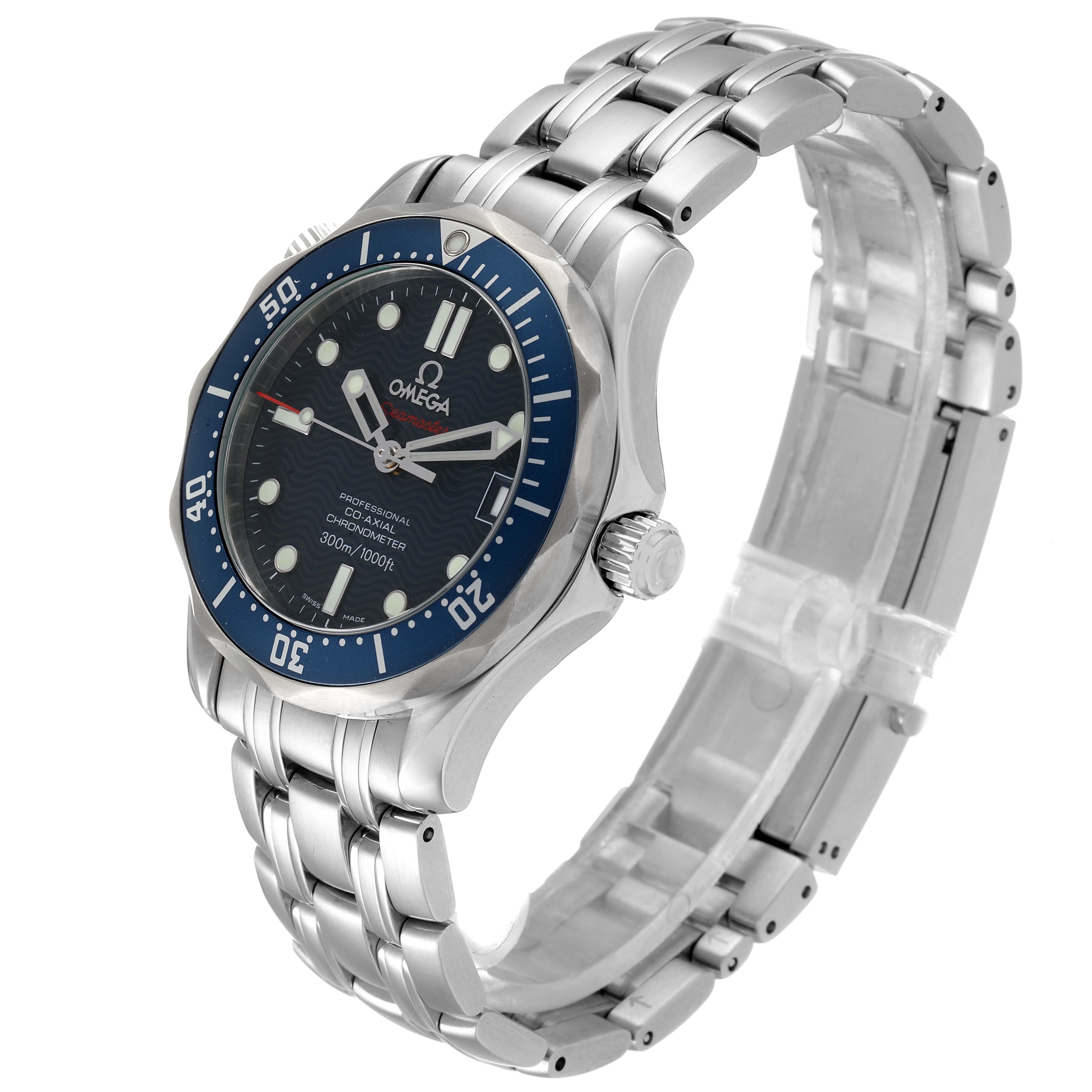 This image shows a side-front angle of an Omega Seamaster 2222.80.00 Men
s Stainless Steel Blue Dial 2222.80.00 Men
s Stainless Steel Blue Dial watch, highlighting its dial, bezel, crown, and bracelet.