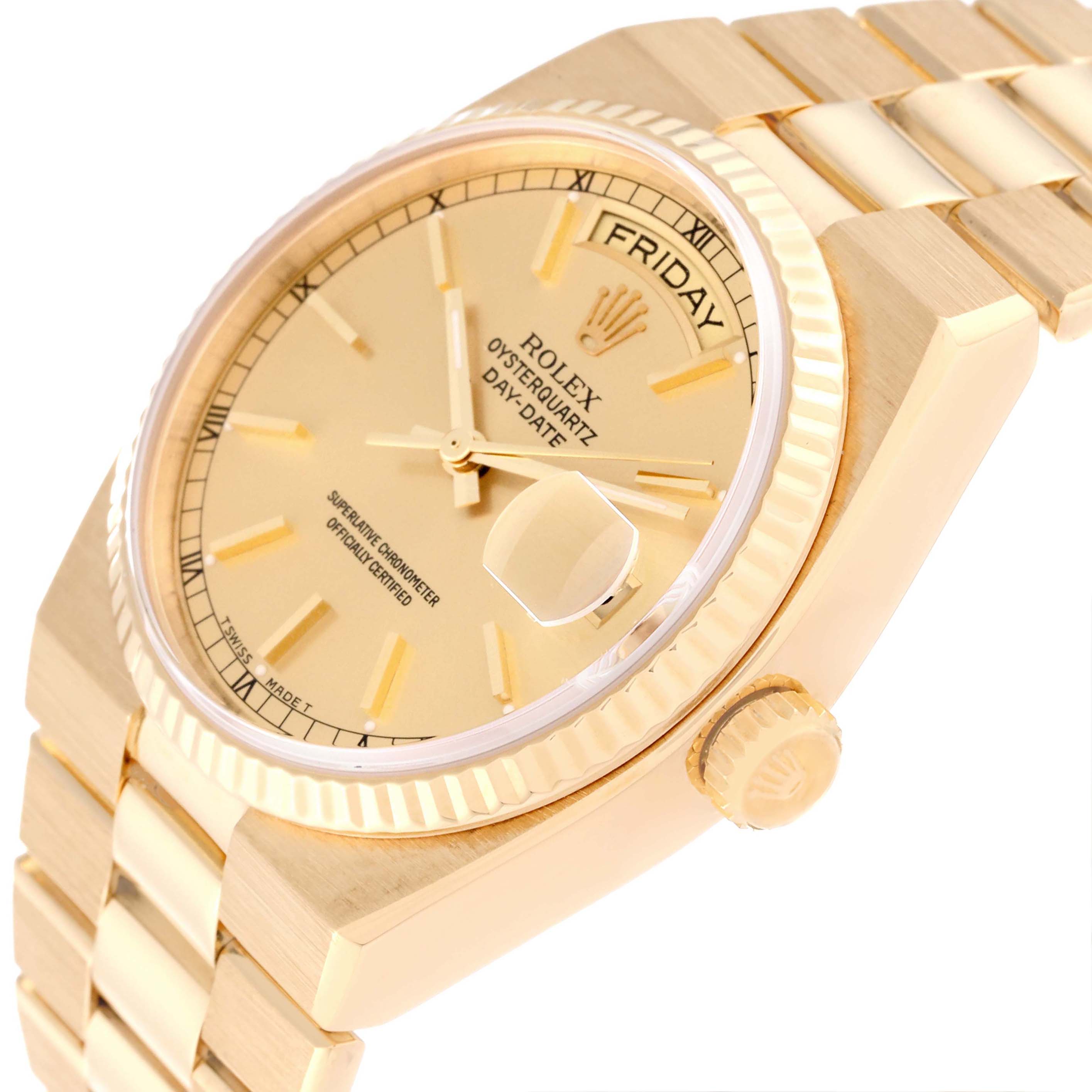 This image shows a side angle of the Rolex President 19018 Men
s Yellow Gold Champagne Dial 19018 Men
s Yellow Gold Champagne Dial Oysterquartz Day-Date watch, highlighting the dial, fluted bezel, bracelet, and crown.