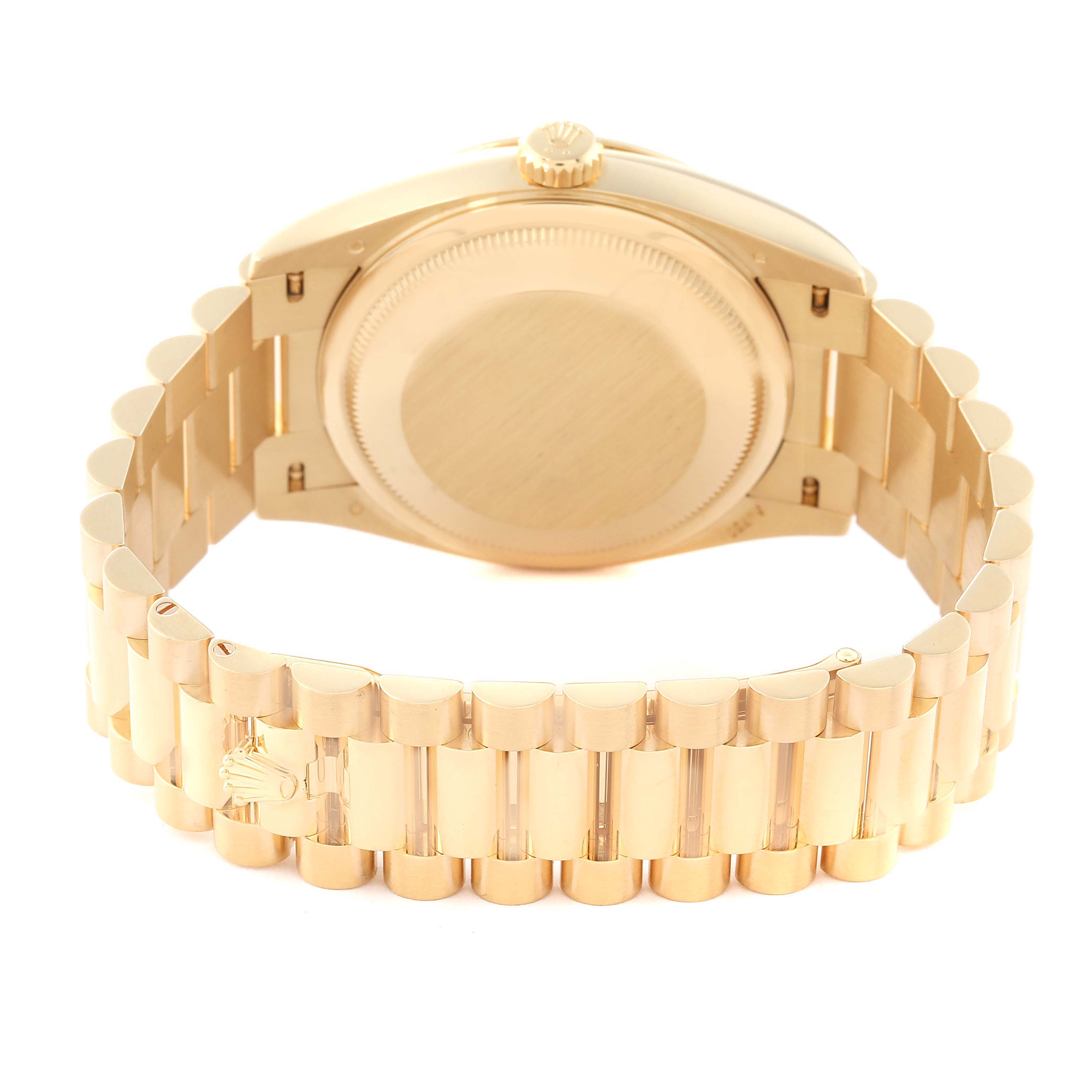 This image shows the back view of the Rolex President 128238 Men
s Yellow Gold Green Dial 128238 Men
s Yellow Gold Green Dial model watch, detailing its case back and bracelet.