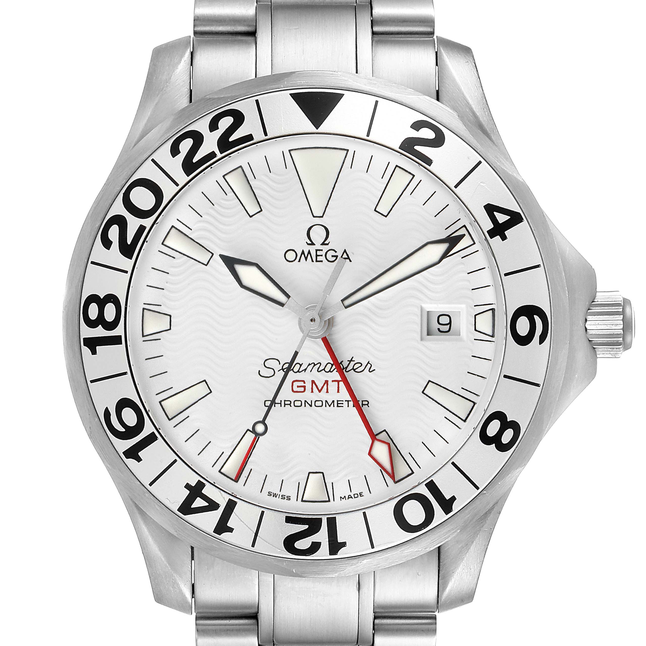The image shows a front view of the Omega Seamaster 2538.20.00 Men's Stainless Steel White Dial 2538.20.00 Men's Stainless Steel White Dial GMT Chronometer watch, highlighting its dial, hands, bezel, and part of the bracelet.