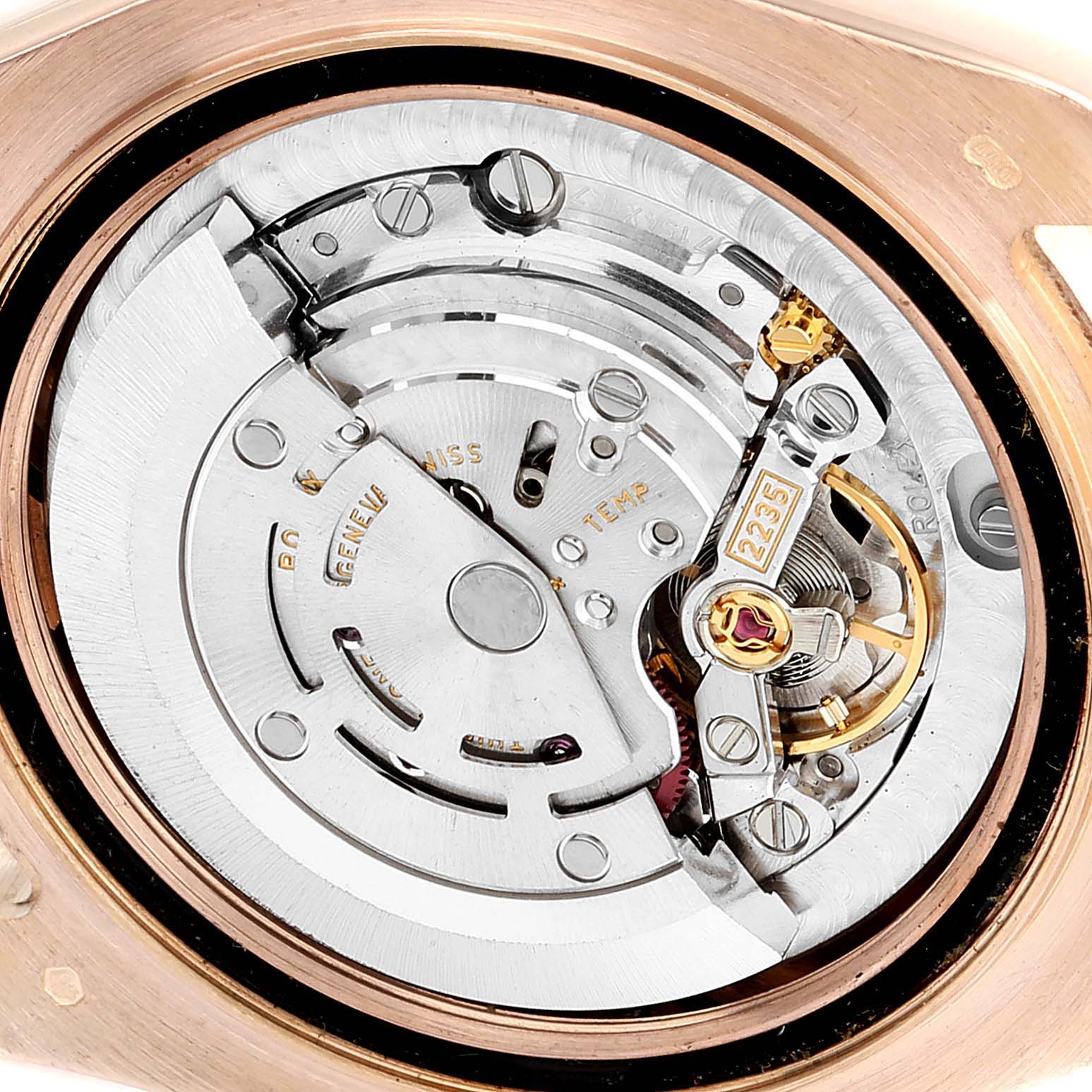 This close-up image shows the intricate internal movement of the Rolex Pearlmaster 81315 Women
s Rose Gold Brown Dial 81315 Women
s Rose Gold Brown Dial watch.