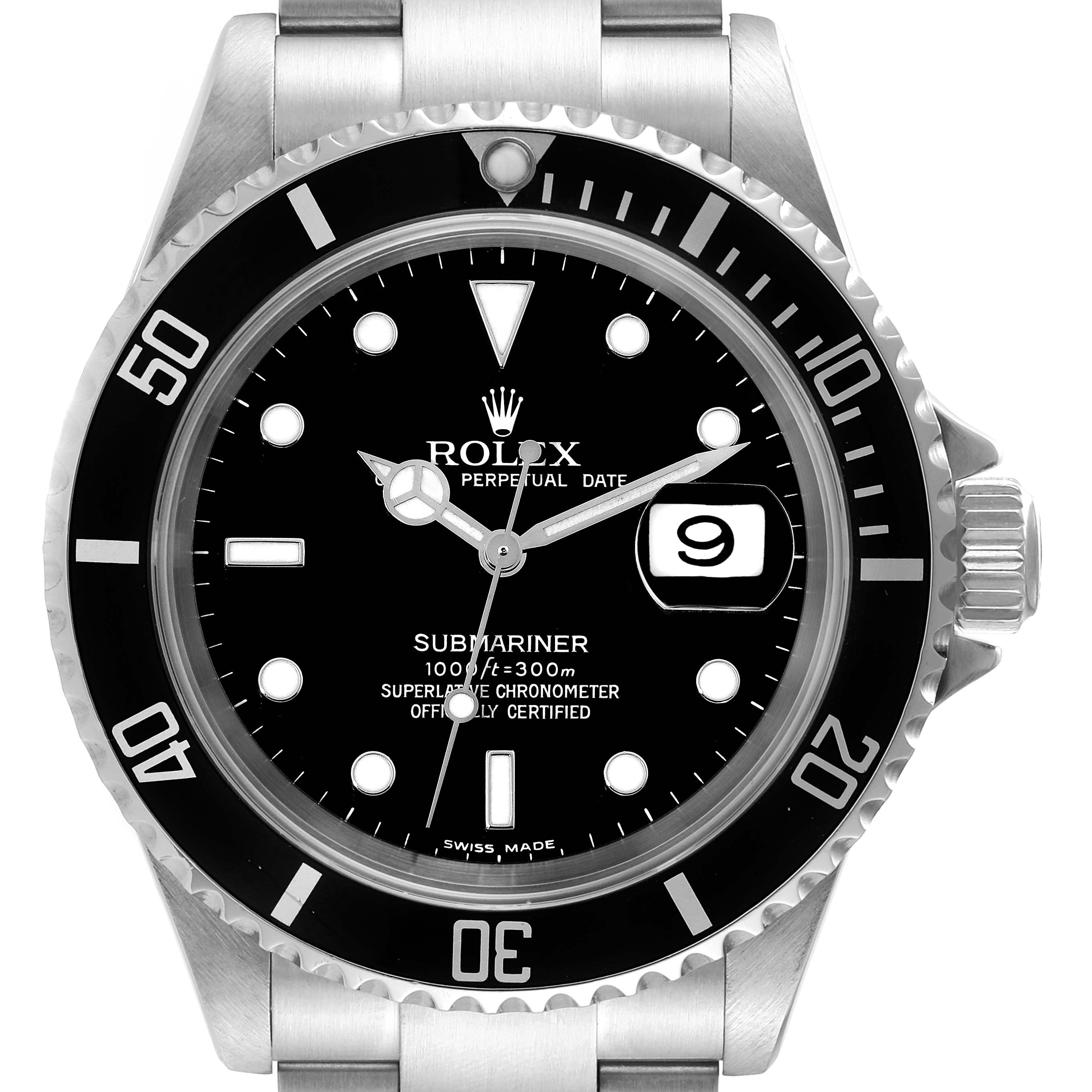 This image shows the face and bezel of the Rolex Submariner 16610 Men
s Stainless Steel Black Dial 16610 Men
s Stainless Steel Black Dial with a clear view of the dial, hands, and date window.