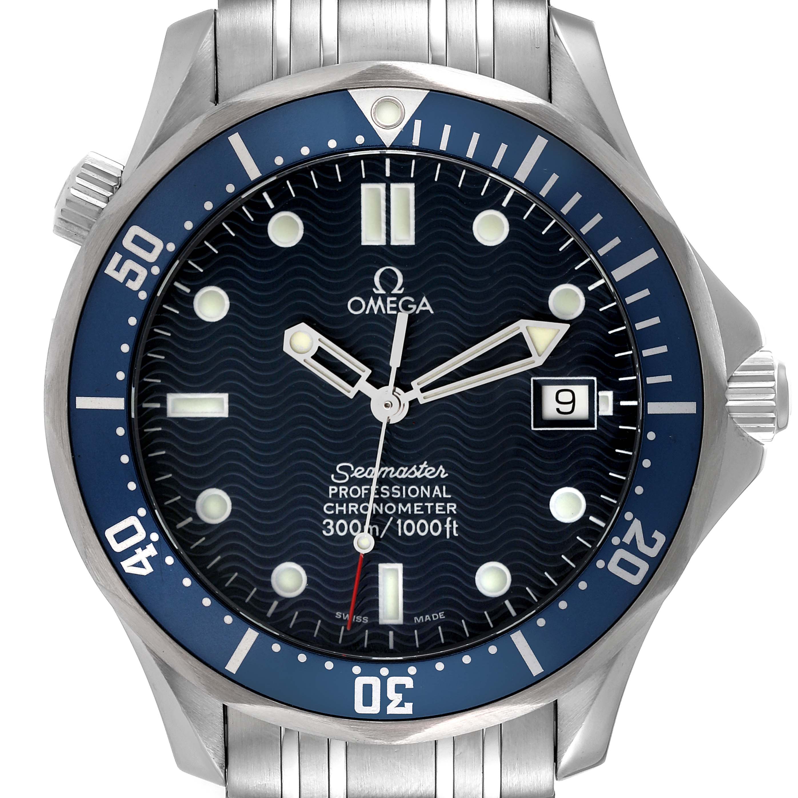 The image shows a front view of the Omega Seamaster 2531.80.00 Men's Stainless Steel Blue Dial 2531.80.00 Men's Stainless Steel Blue Dial watch, highlighting the dial, bezel, hands, date window, and part of the bracelet.