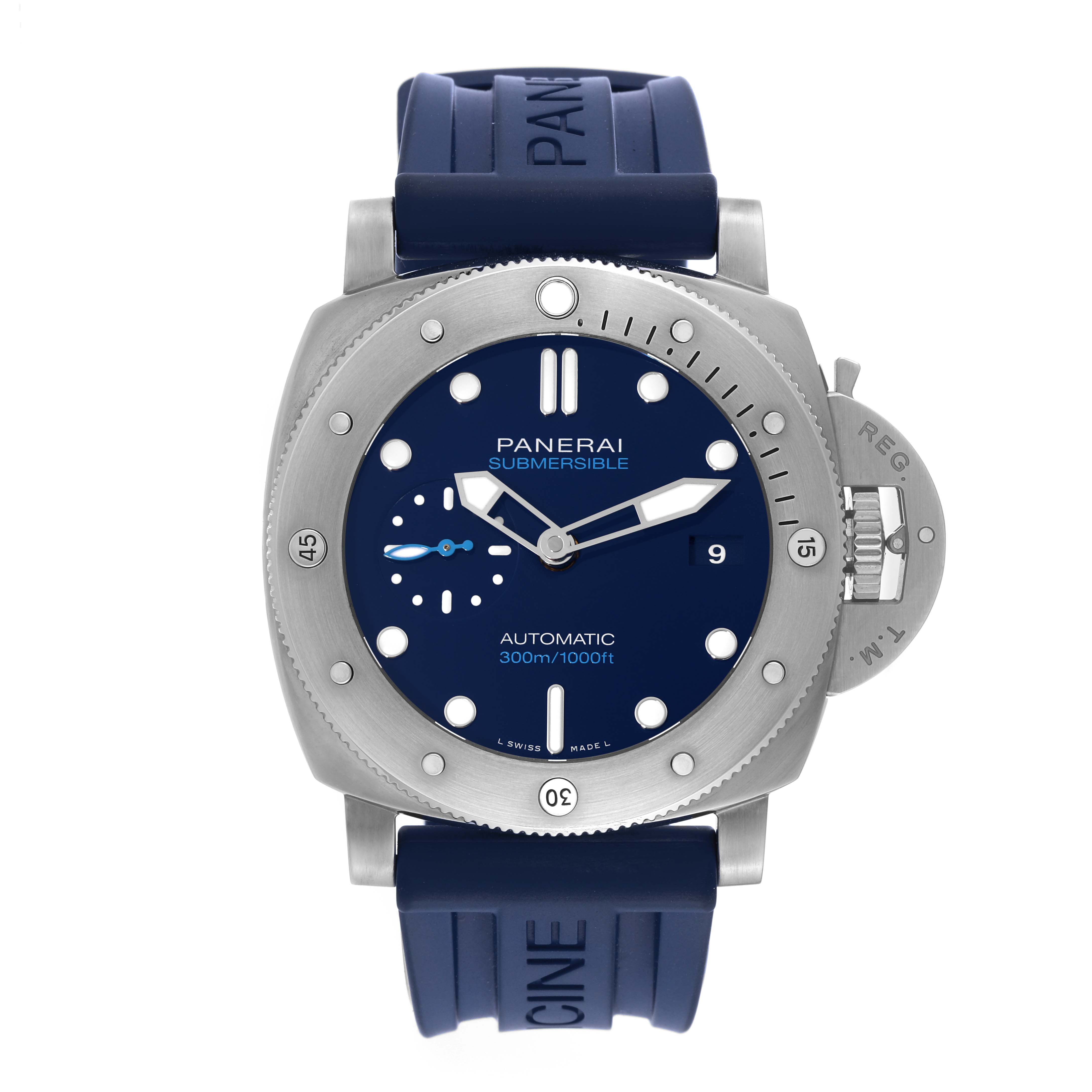 The image shows a front view of a Panerai Submersible PAM00692 Men
s Titanium Blue Dial PAM00692 Men
s Titanium Blue Dial watch, highlighting its blue dial, bezel, and rubber strap.