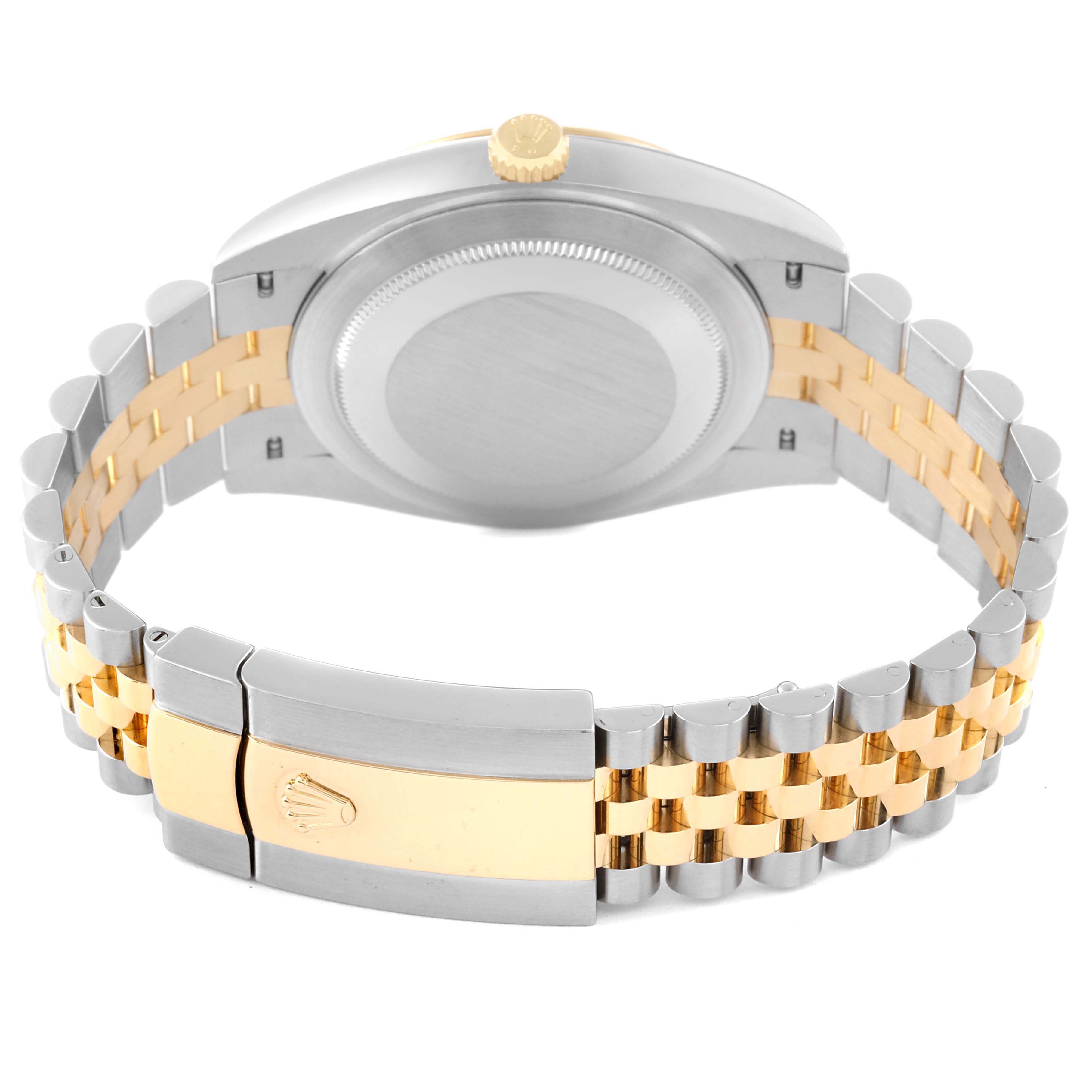 This image shows the back and the bracelet clasp of the Rolex Datejust 41 126333 Men's Steel and Gold (two tone) White Dial 126333 Men's Steel and Gold (two tone) White Dial watch.