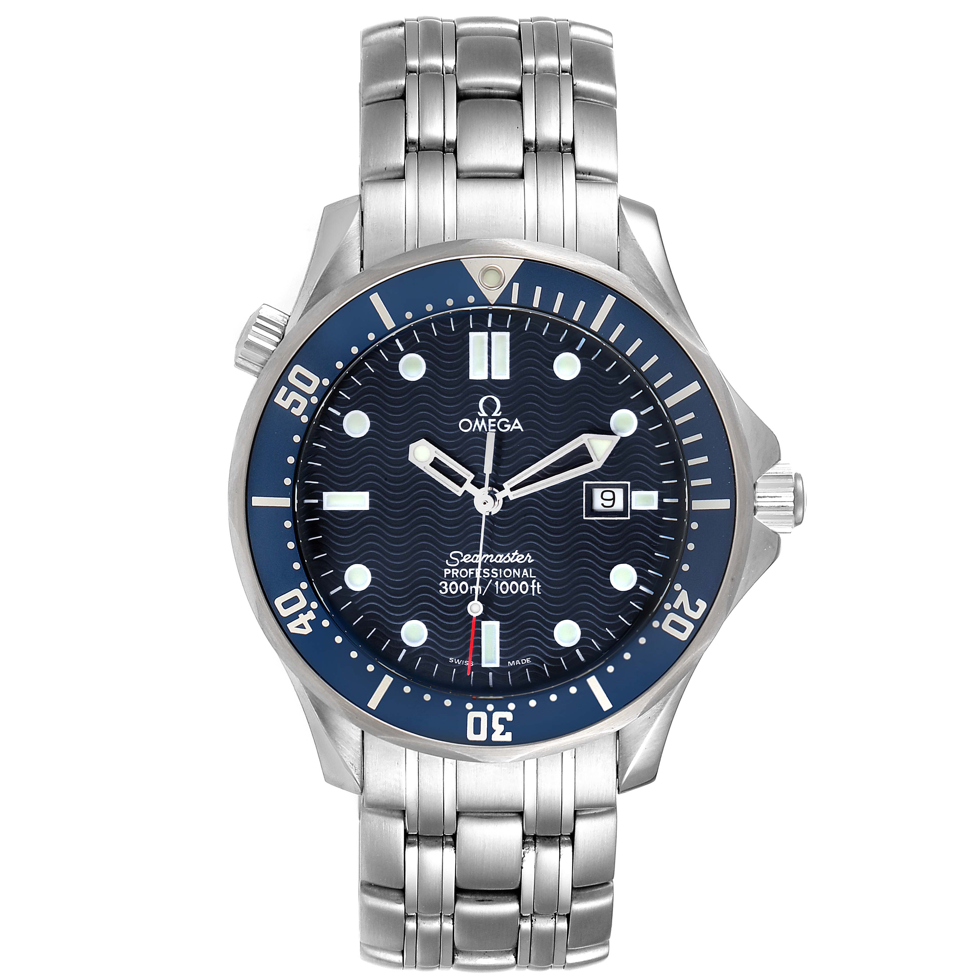 The image shows a frontal view of an Omega Seamaster 2541.80.00 Men
s Stainless Steel Blue Dial 2541.80.00 Men
s Stainless Steel Blue Dial watch, displaying its blue dial, bezel, and stainless steel bracelet.