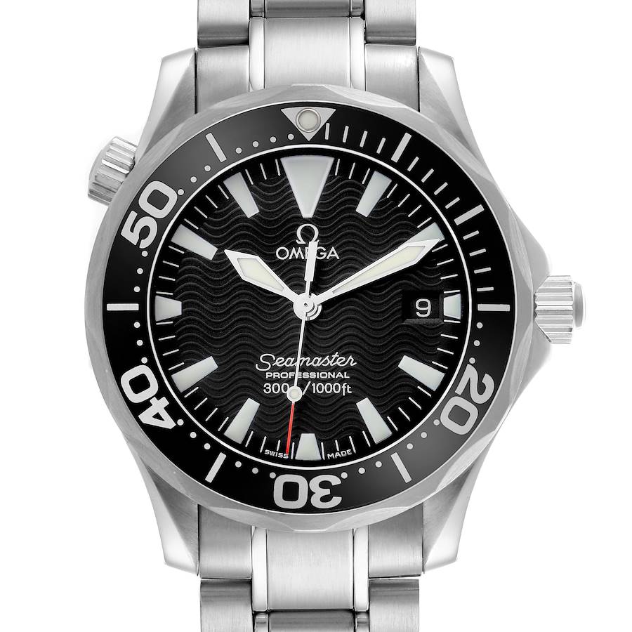 The image shows a frontal view of the Omega Seamaster watch, displaying the dial, bracelet, and bezel.