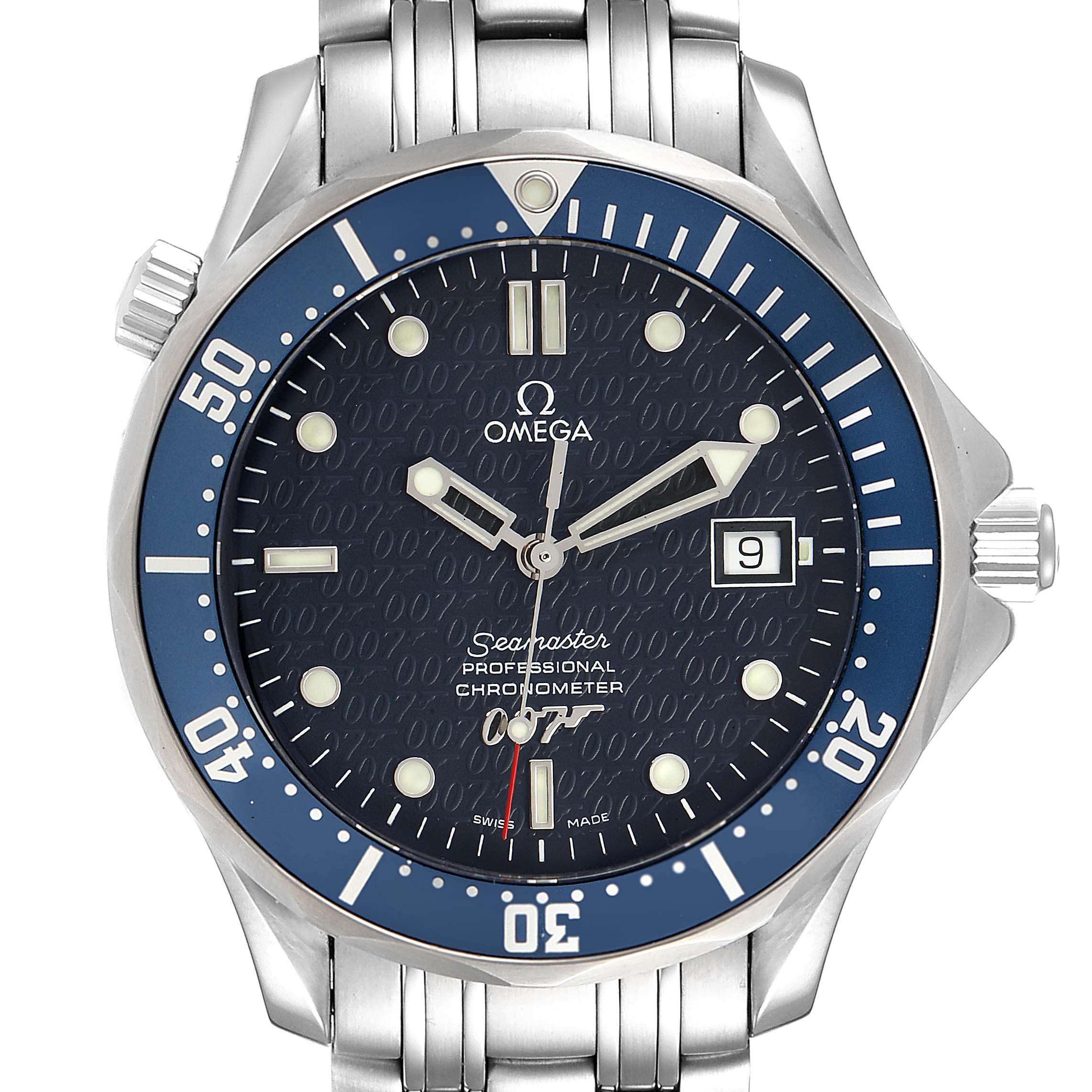 The image shows a front view of the Omega Seamaster 2537.80.00 Men
s Stainless Steel Blue Dial 2537.80.00 Men
s Stainless Steel Blue Dial watch, displaying its dial, bezel, and date window.