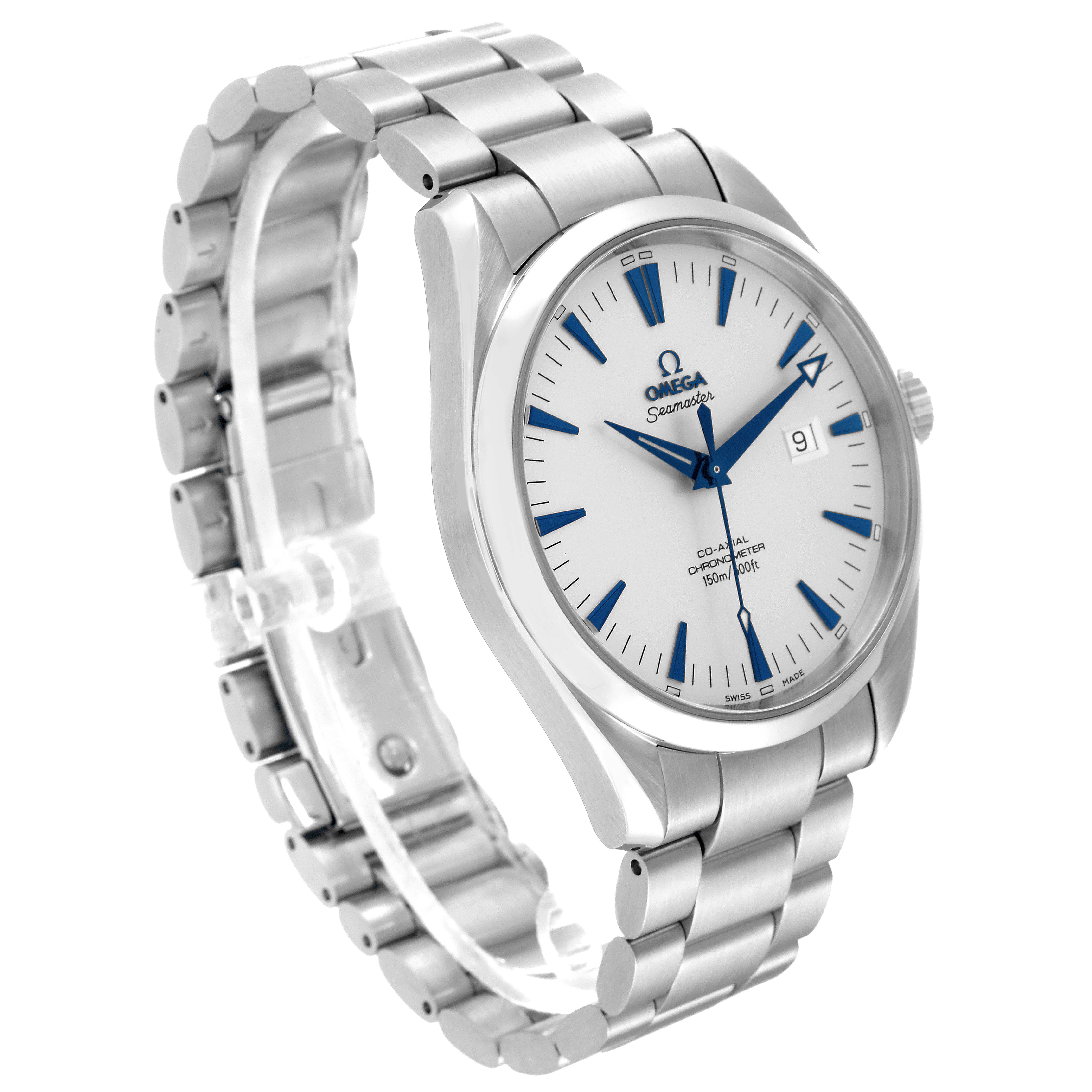 The image shows an angled view of an Omega Aqua Terra 2502.33.00 Men
s Stainless Steel Silver Dial 2502.33.00 Men
s Stainless Steel Silver Dial watch, highlighting its face, bezel, bracelet, and crown.