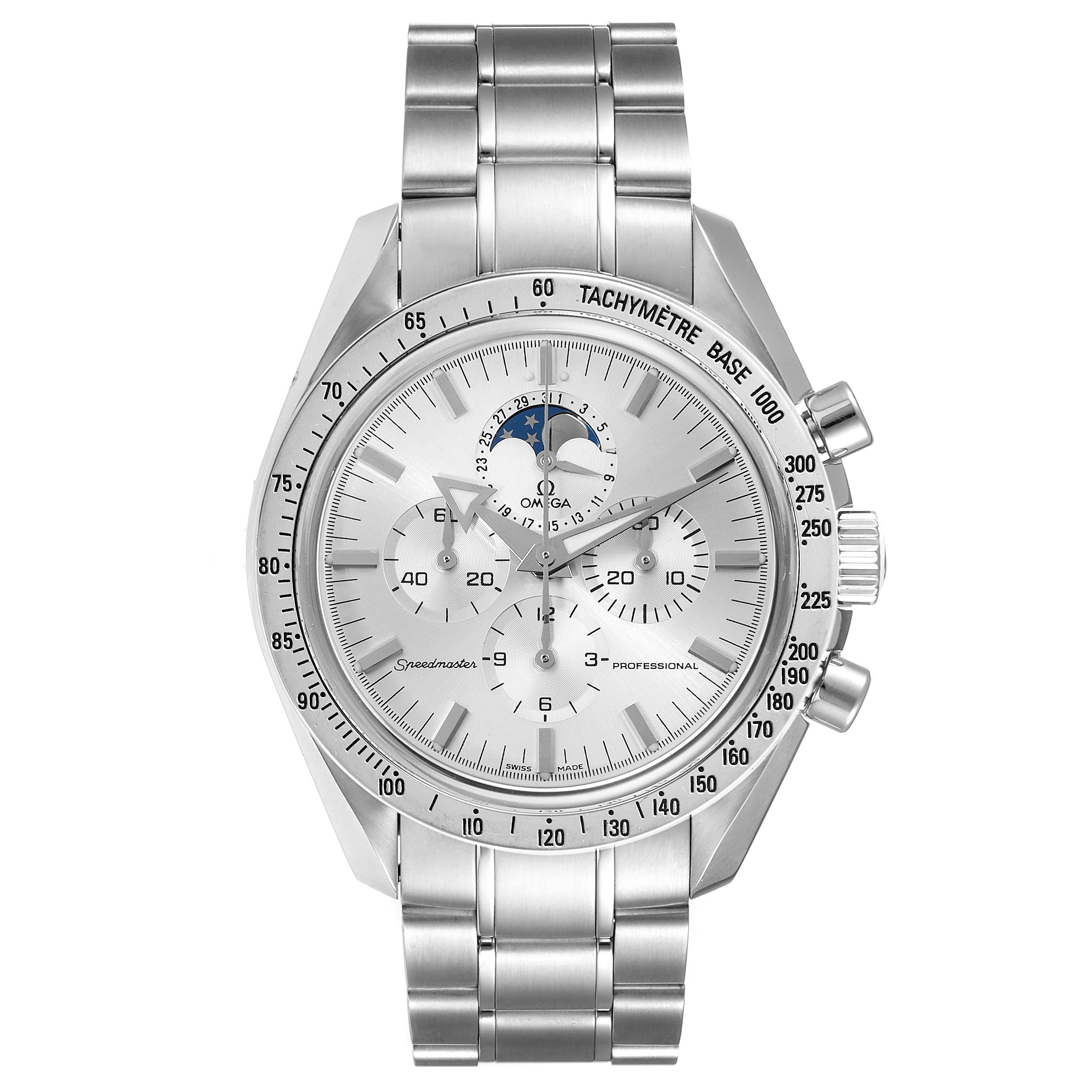 The image shows a front view of an Omega Speedmaster 3575.30.00 Men
s Stainless Steel Silver Dial 3575.30.00 Men
s Stainless Steel Silver Dial watch, highlighting its face, bezel, and stainless steel bracelet.
