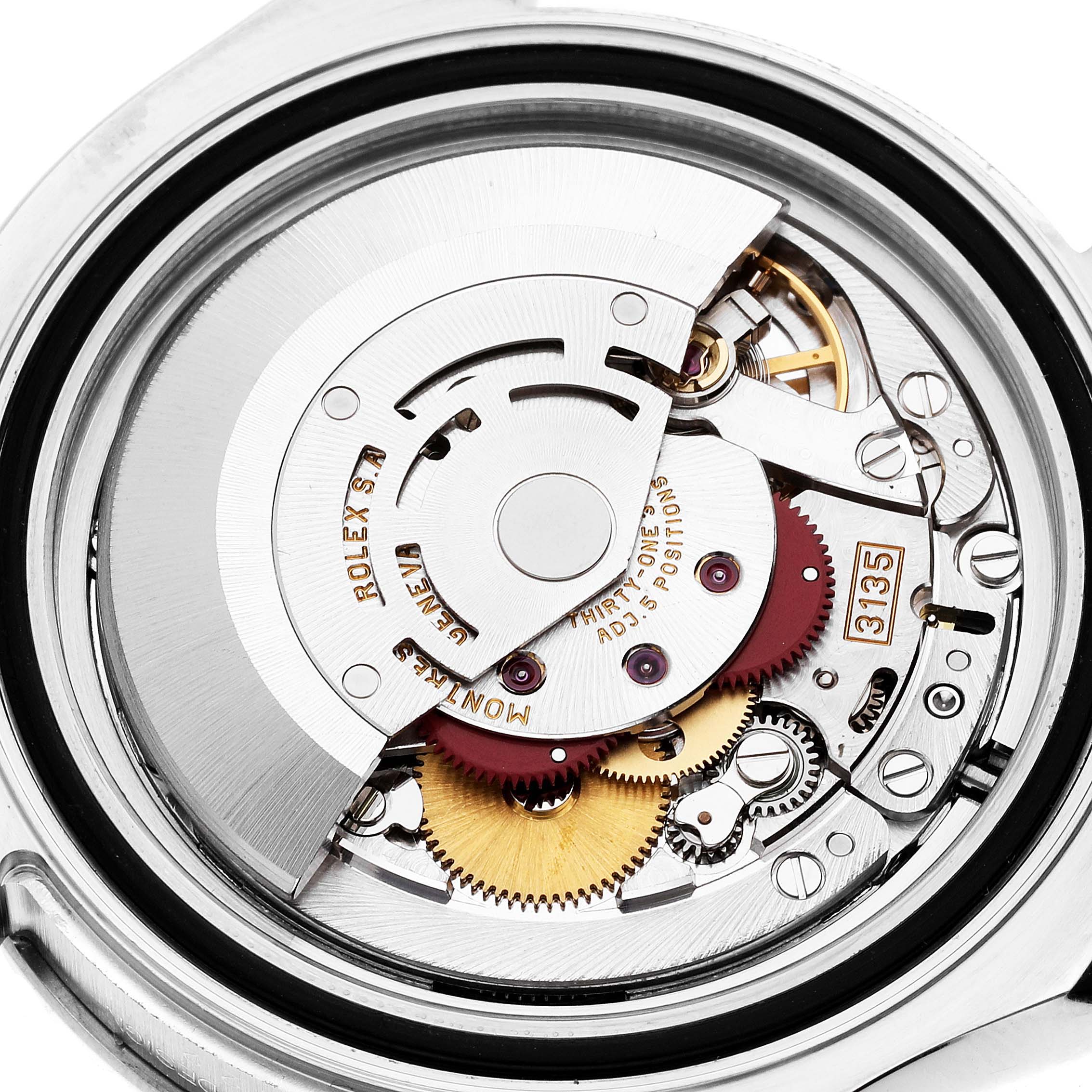 The image shows the internal movement mechanism of a Rolex Yacht-Master 16622 Men
s Stainless Steel Silver Dial 16622 Men
s Stainless Steel Silver Dial watch from a top-down angle.