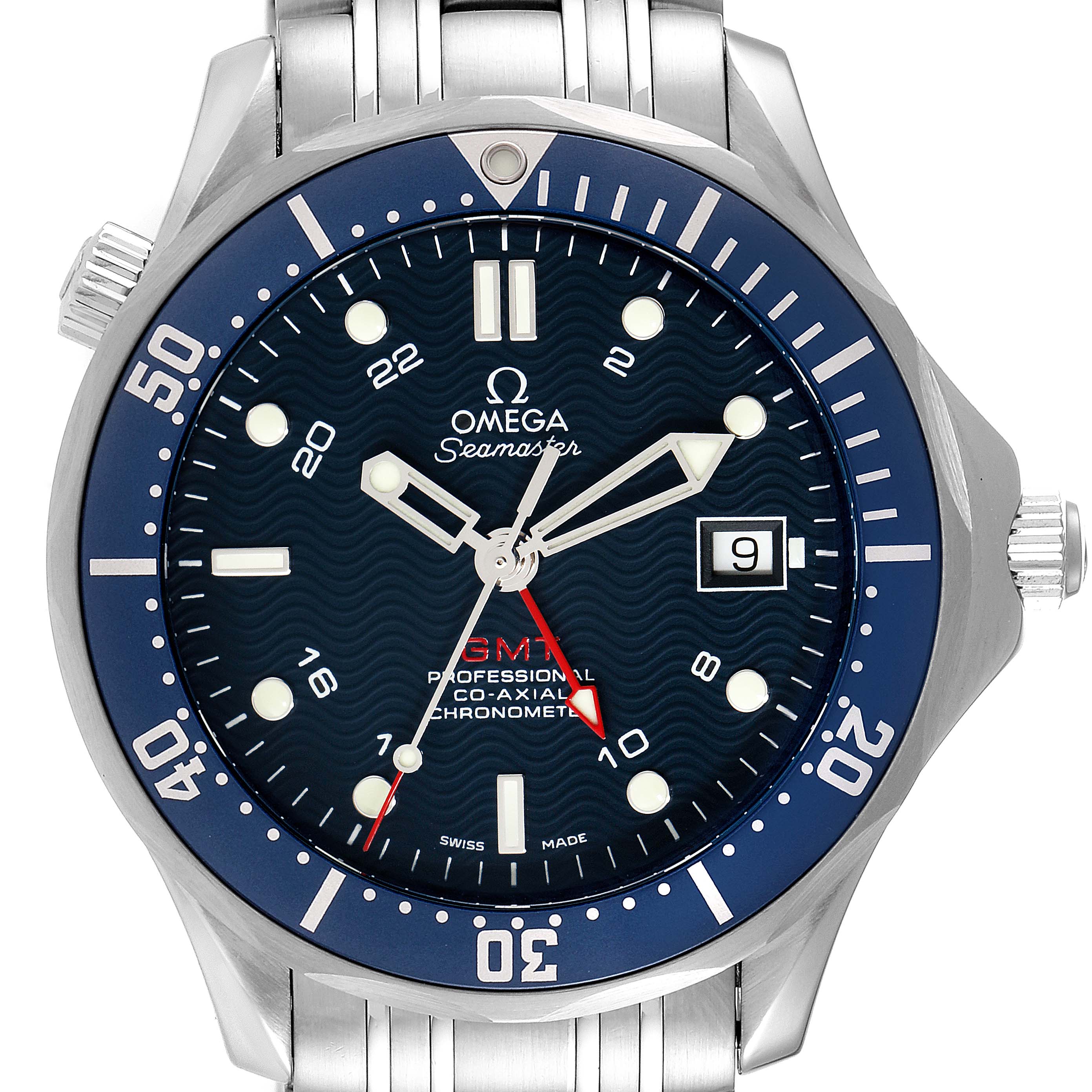 The image shows a front view of the Omega Seamaster 2535.80.00 Men's Stainless Steel Blue Dial 2535.80.00 Men's Stainless Steel Blue Dial watch, highlighting the dial, bezel, hands, and part of the strap.