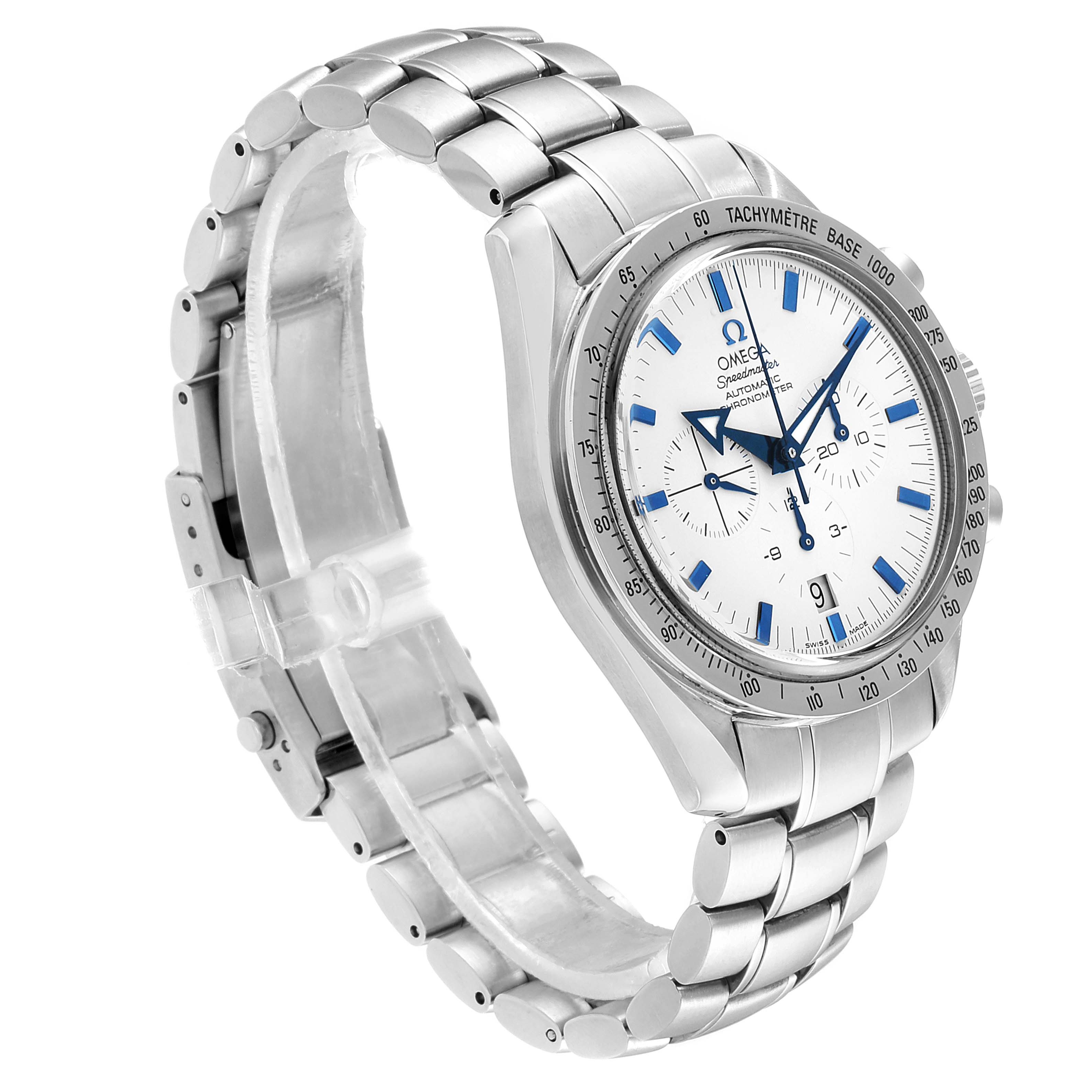 The Omega Speedmaster 3551.20.00 Men's Stainless Steel White Dial 3551.20.00 Men's Stainless Steel White Dial watch is shown at an angled side view, highlighting its face, bezel, and metal bracelet.