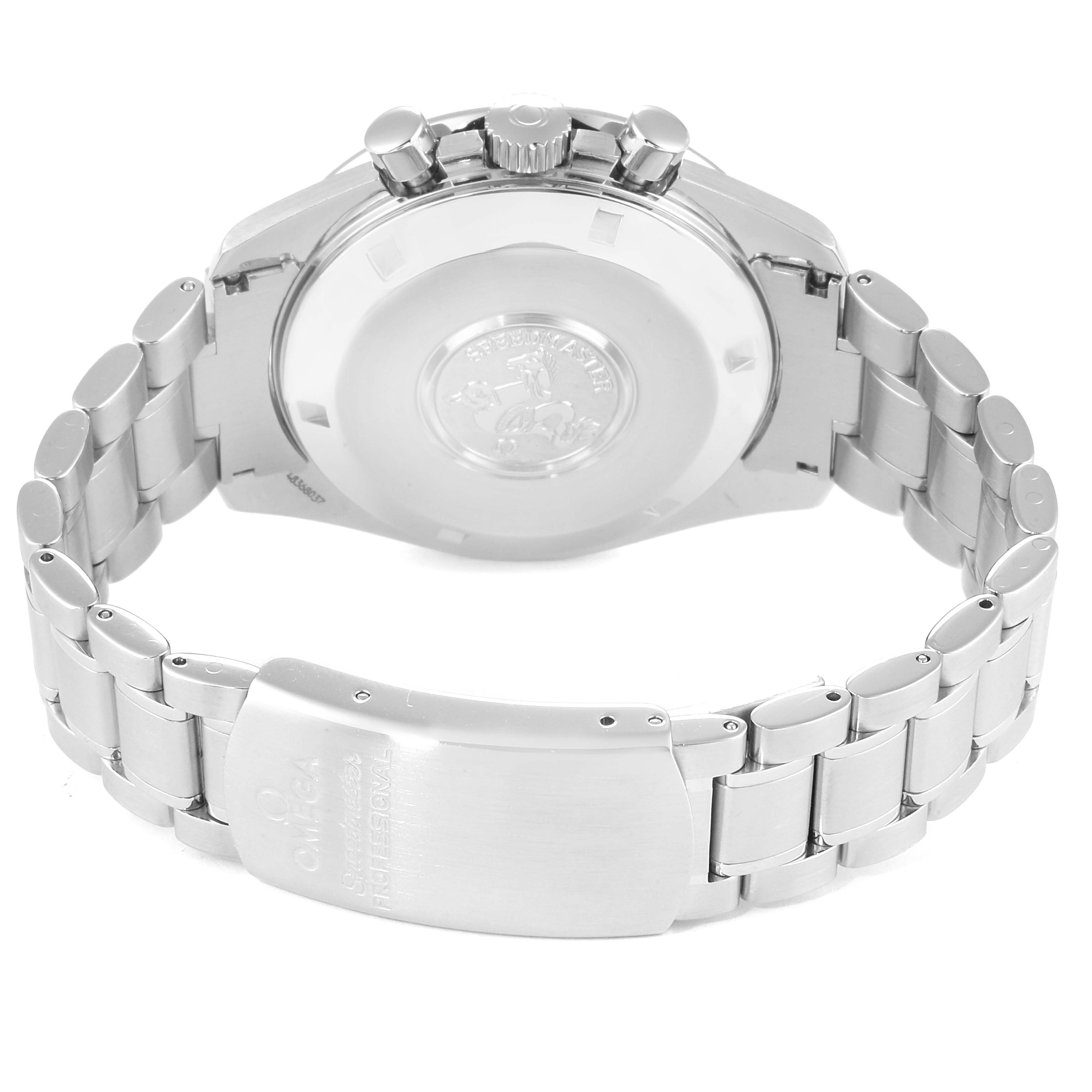 The image shows the back view of an Omega Speedmaster 3594.50.00 Men
s Stainless Steel Black Dial 3594.50.00 Men
s Stainless Steel Black Dial watch, highlighting the clasp, bracelet, and case back.