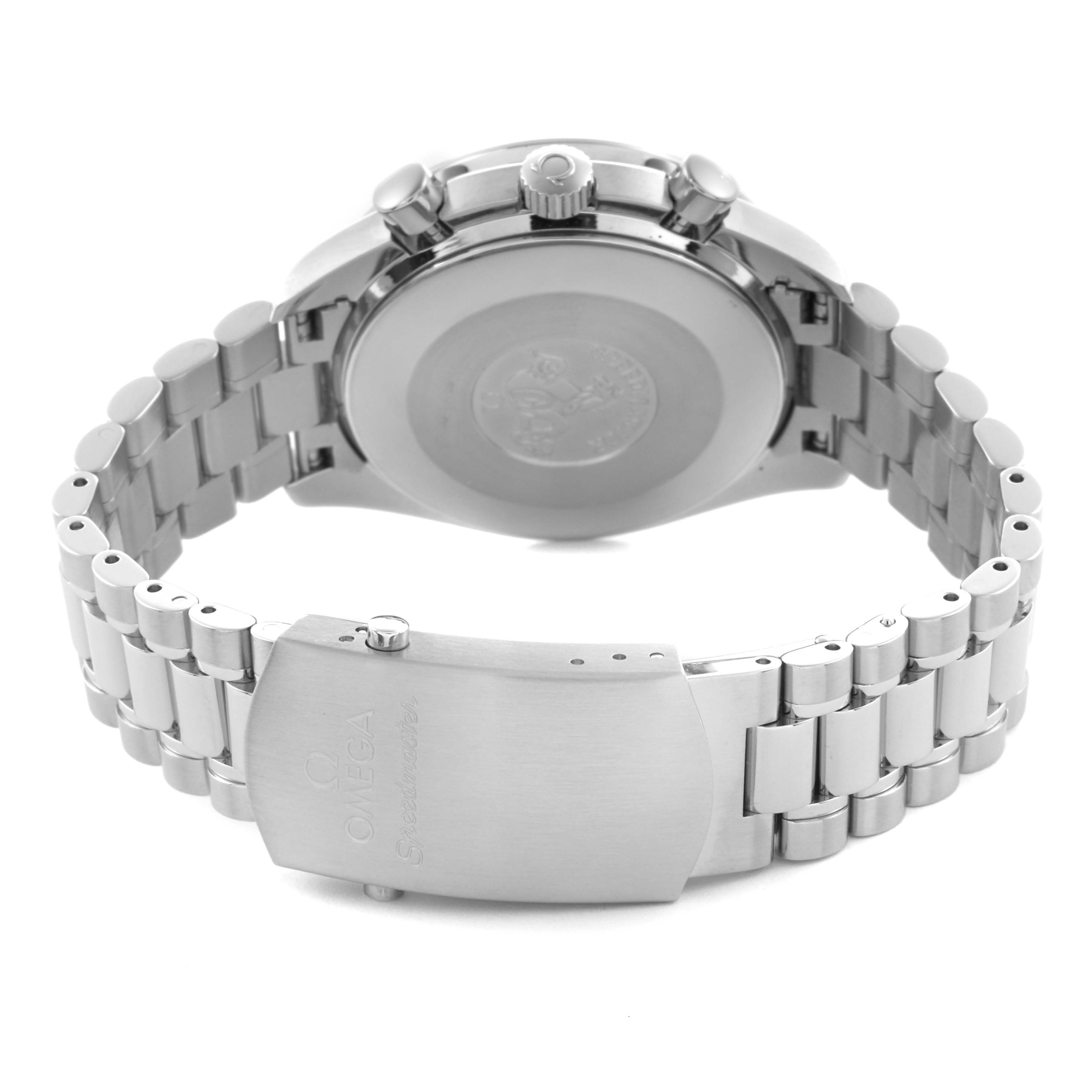 The image shows the back, side buttons, and clasp of the Omega Speedmaster 3539.50.00 Men
s Stainless Steel Black Dial 3539.50.00 Men
s Stainless Steel Black Dial with its linked metal band.