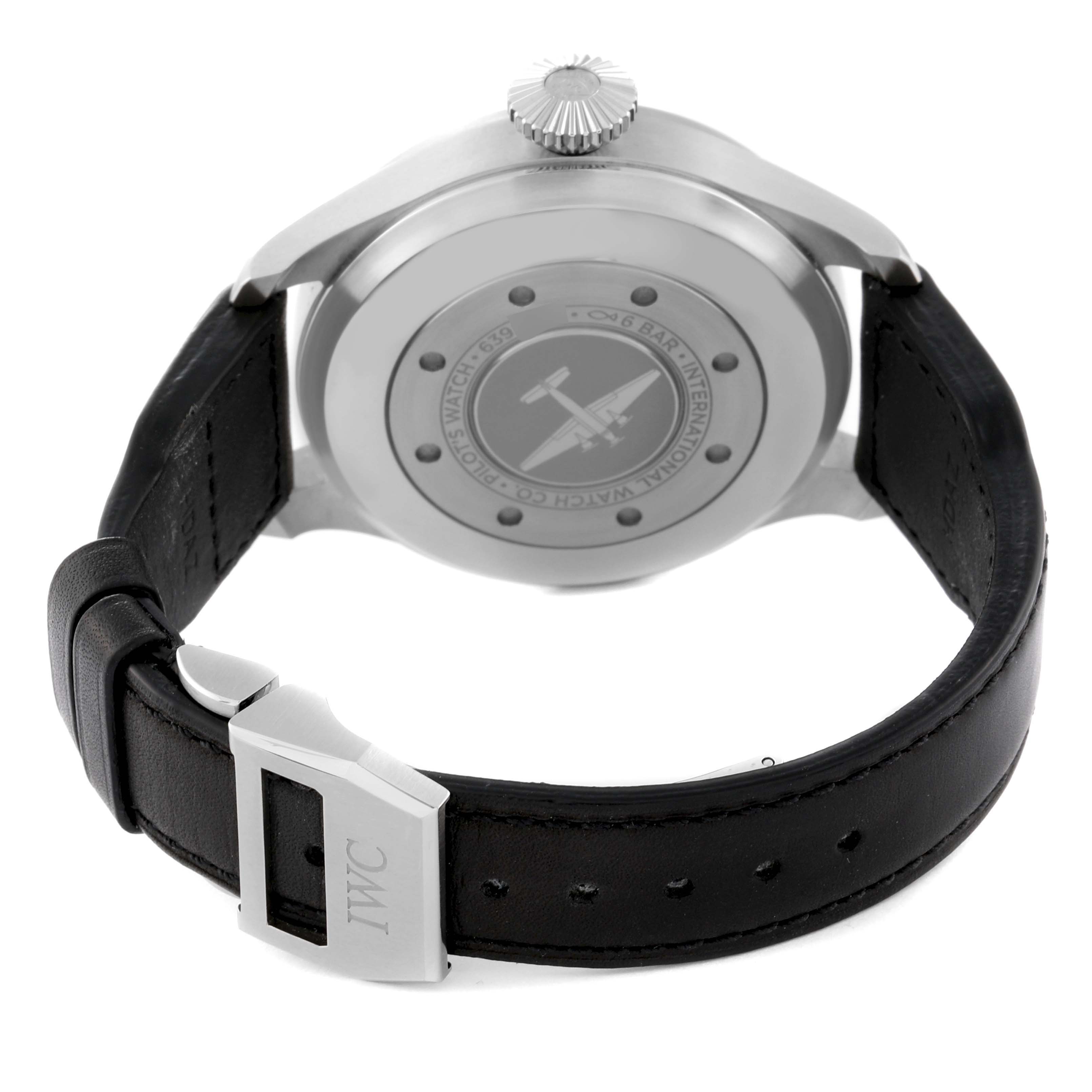 The image shows the back and strap of the IWC Pilot IW501001 Men
s Stainless Steel Black Dial IW501001 Men
s Stainless Steel Black Dial model watch.