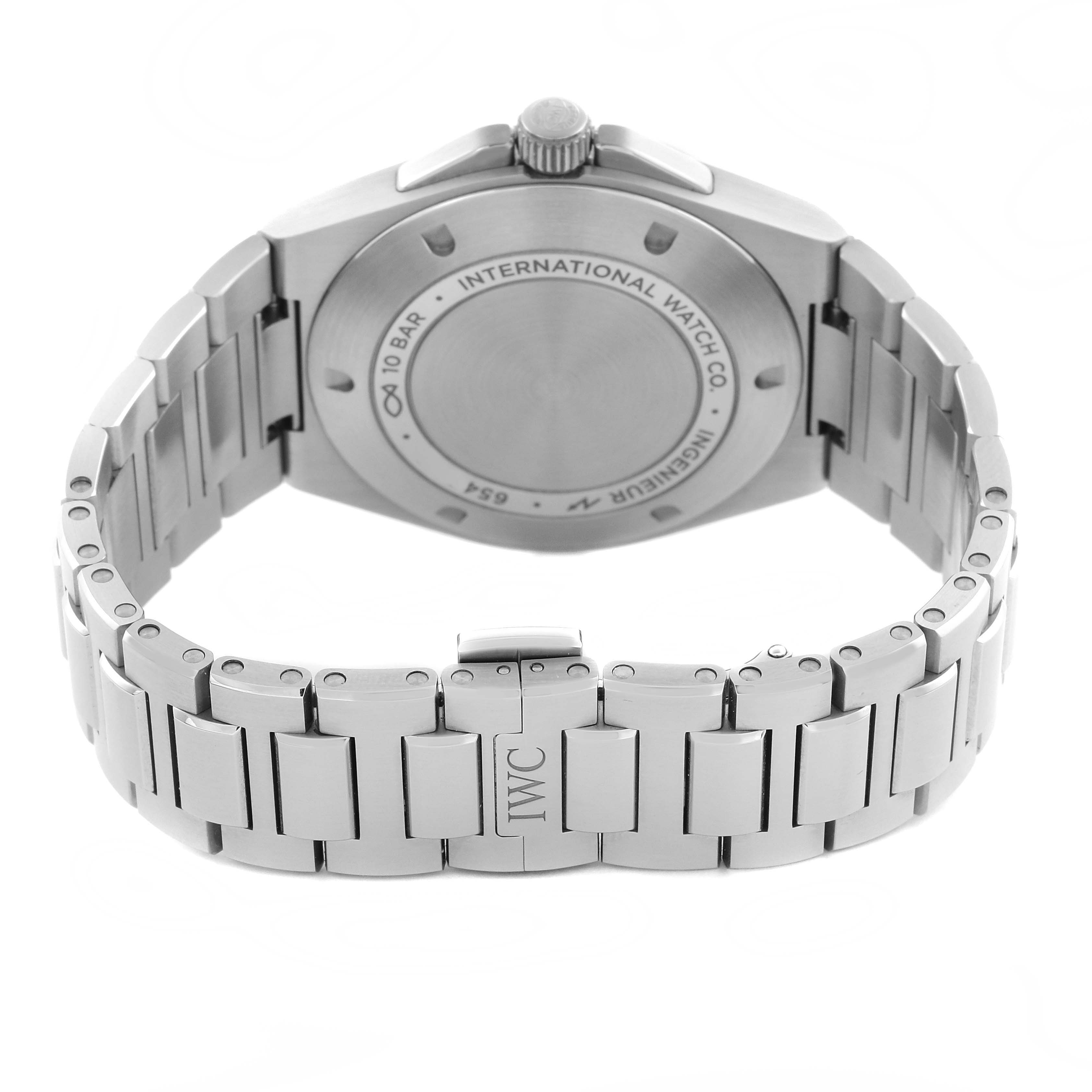 The image shows the back and bracelet of the IWC Ingenieur IW328907 Men
s Stainless Steel Blue Dial IW328907 Men
s Stainless Steel Blue Dial watch, highlighting the case back and clasp.