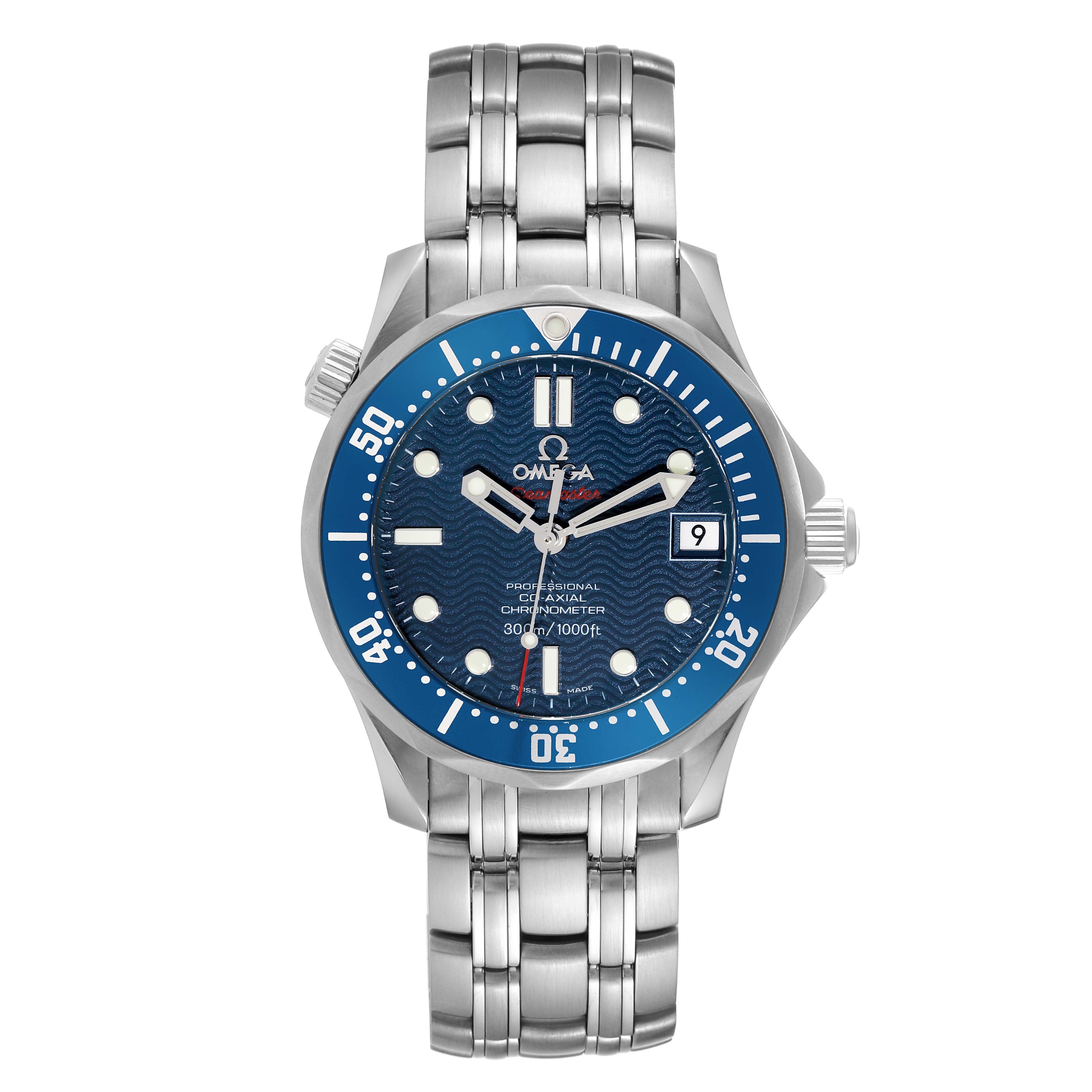 This image shows a front view of an Omega Seamaster 2222.80.00 Men
s Stainless Steel Blue Dial 2222.80.00 Men
s Stainless Steel Blue Dial watch featuring its blue dial, bezel, and stainless steel bracelet.