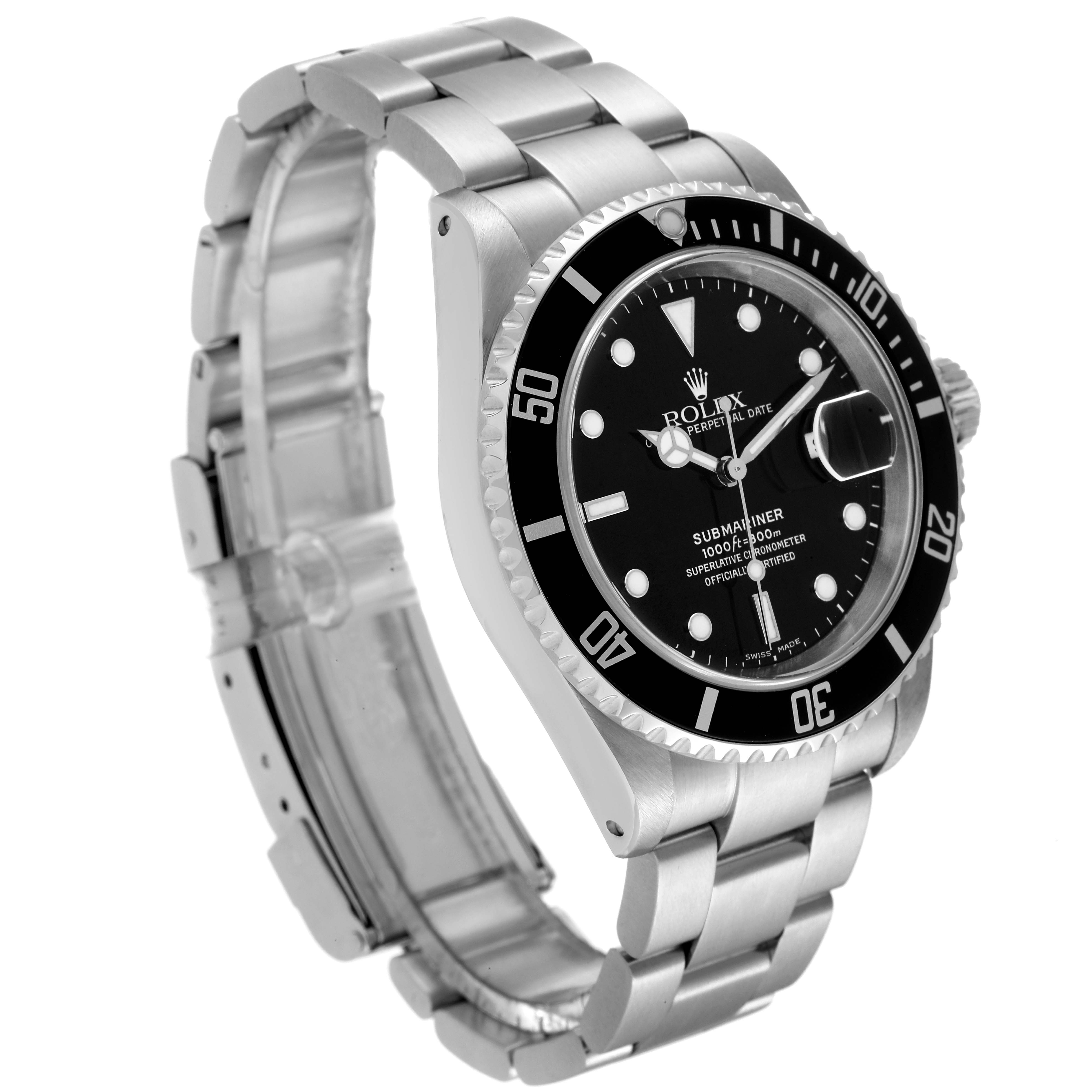 The image shows a side angle of a Rolex Submariner 16610 Men
s Stainless Steel Black Dial 16610 Men
s Stainless Steel Black Dial watch, highlighting the case, bracelet, bezel, and dial.