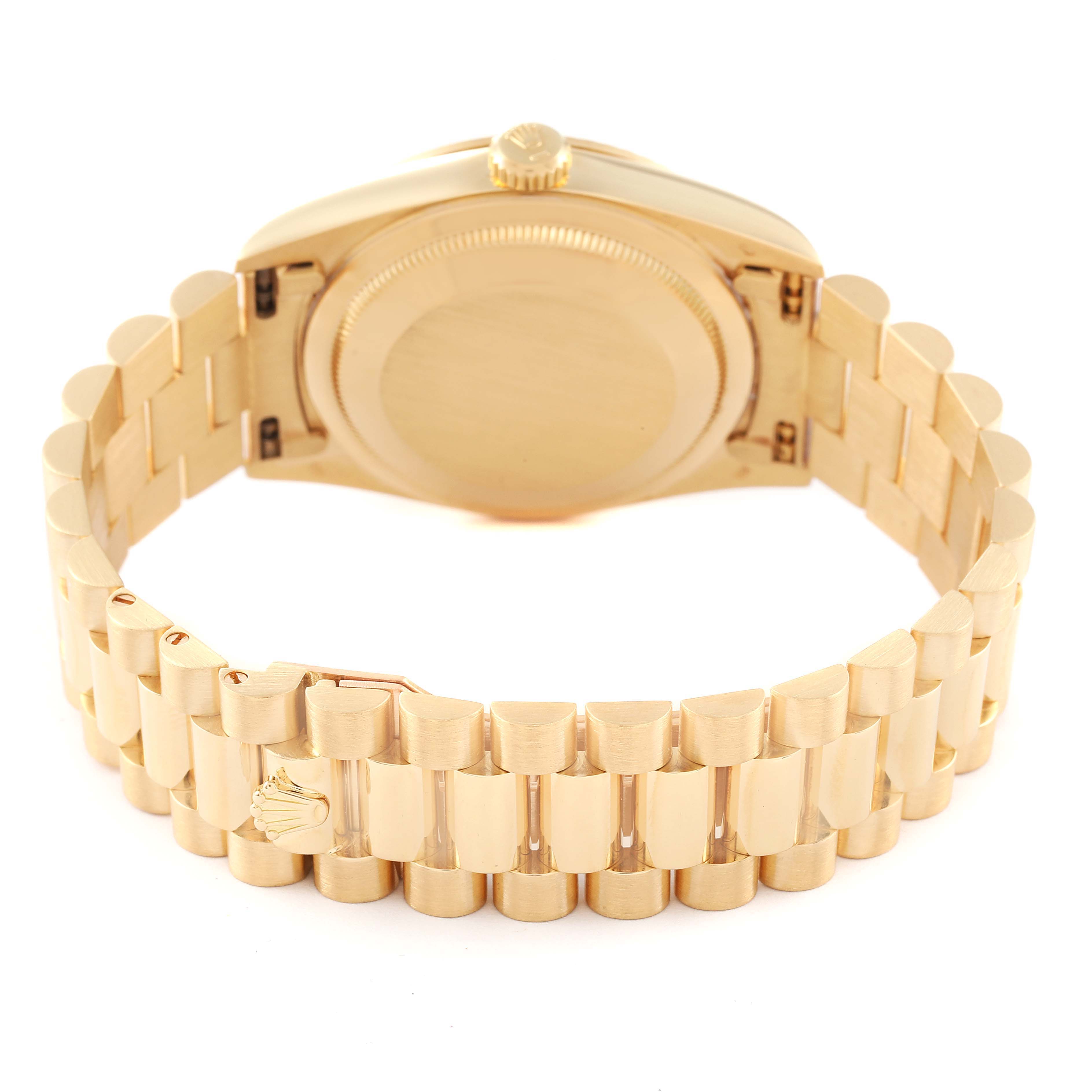 This image shows the back view of a Rolex President 18238 Men
s Yellow Gold Champagne Dial 18238 Men
s Yellow Gold Champagne Dial model watch, focusing on the clasp and bracelet.