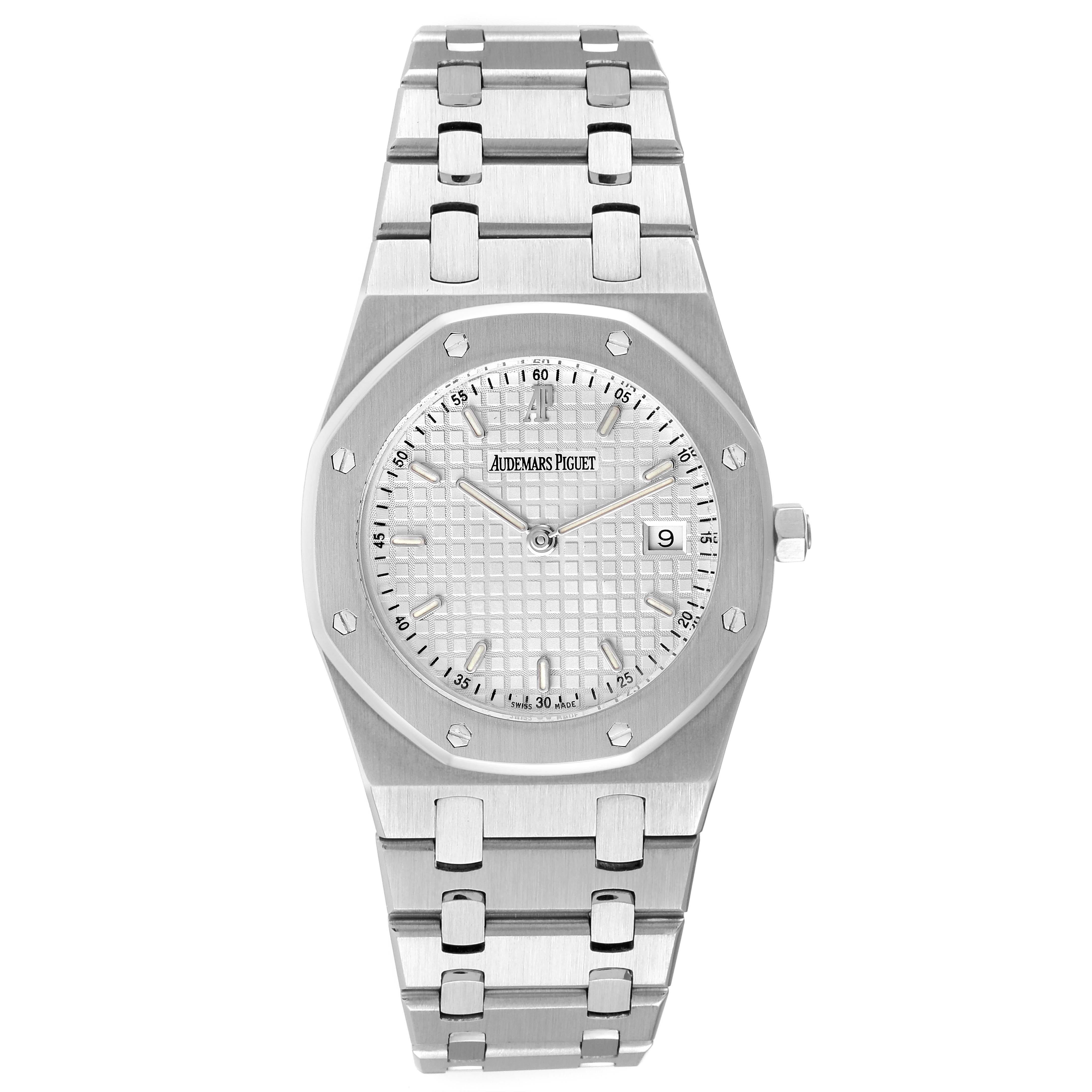 This image shows a front view of the Audemars Piguet Royal Oak 56175ST-O-0789ST-08 Men's Stainless Steel Silver Dial 56175ST-O-0789ST-08 Men's Stainless Steel Silver Dial watch, displaying its dial, bezel, and metal bracelet.