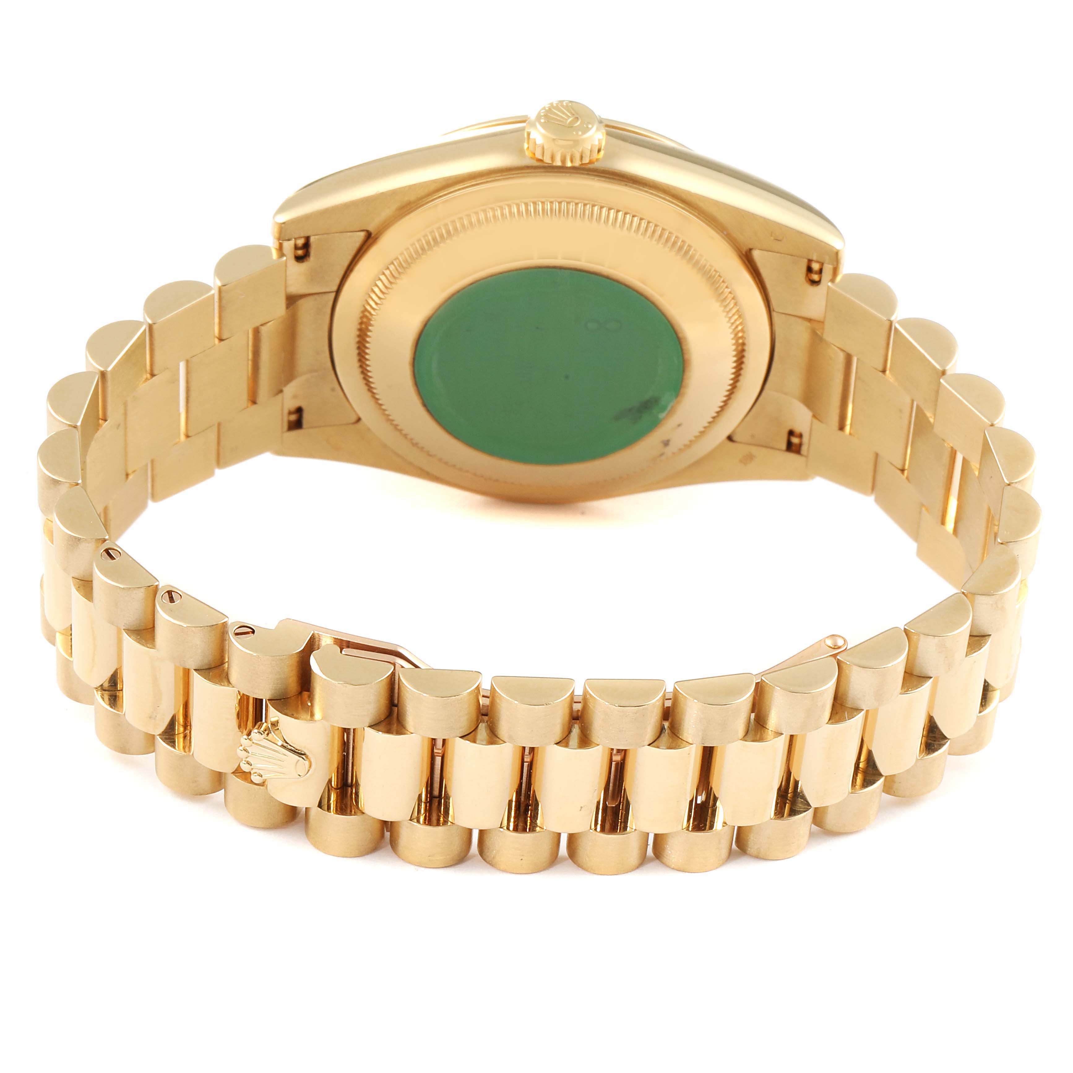 This image shows the back view and bracelet of a Rolex President 118238 Men
s Yellow Gold Champagne Dial 118238 Men
s Yellow Gold Champagne Dial model watch with a gold finish.