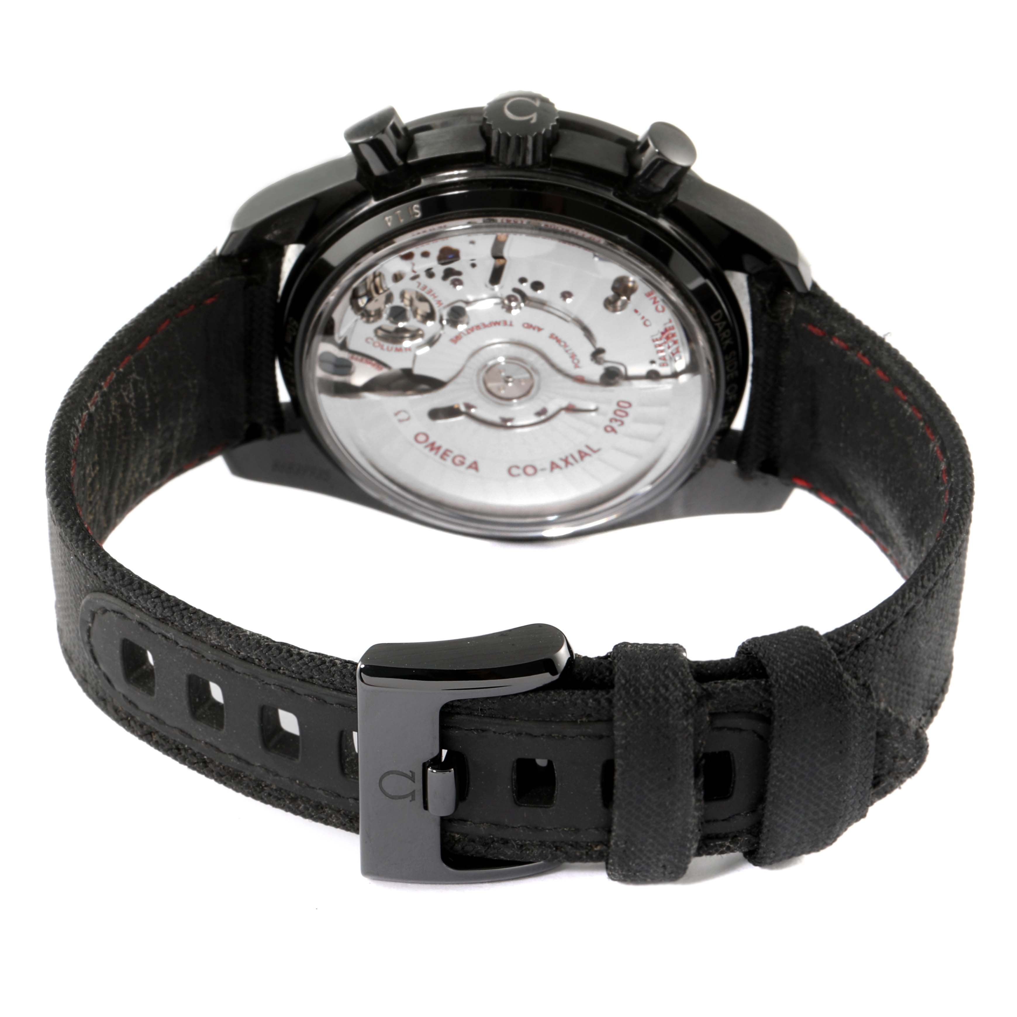 The image shows the back view of an Omega Speedmaster 311.92.44.51.01.003 Men
s Ceramic Black Dial 311.92.44.51.01.003 Men
s Ceramic Black Dial watch, highlighting its movement and the buckle on the strap.