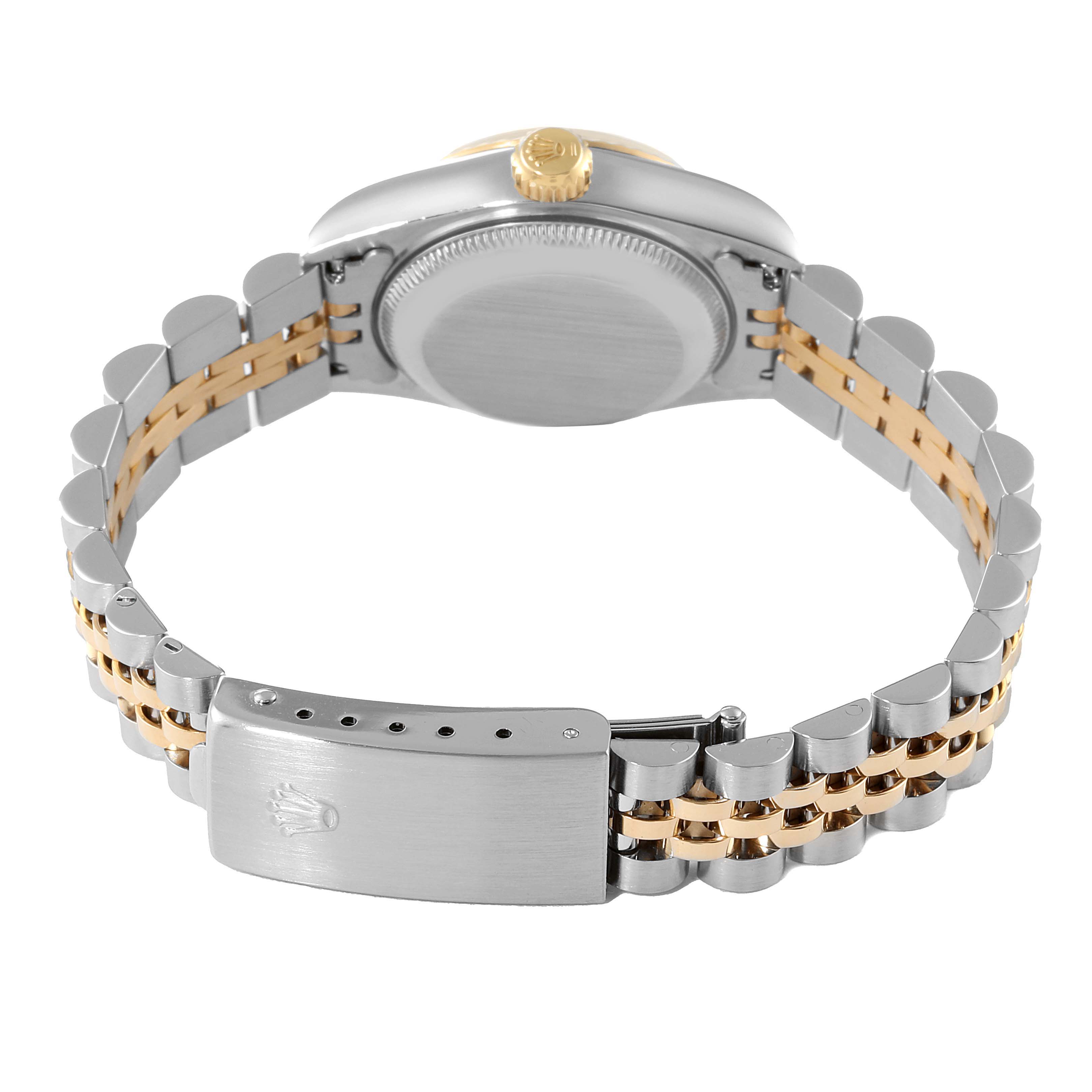 This image shows the back view of a Rolex Datejust 69173 Women
s Steel and Gold (two tone) Champagne Dial 69173 Women
s Steel and Gold (two tone) Champagne Dial watch, highlighting the bracelet and clasp.